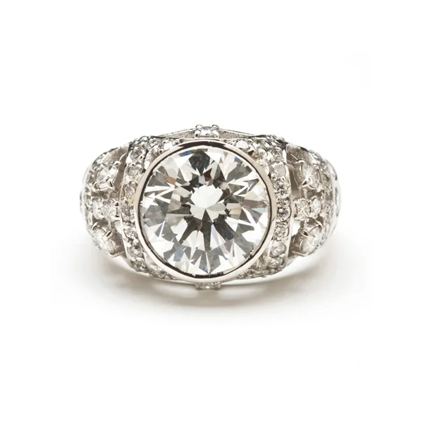 4.25 ct Round Diamond set in Art Deco Platinum setting
