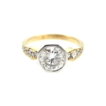 Diamond in Platinum and Yellow Gold Setting