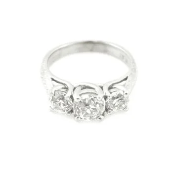 Three Stone Round Diamond Ring