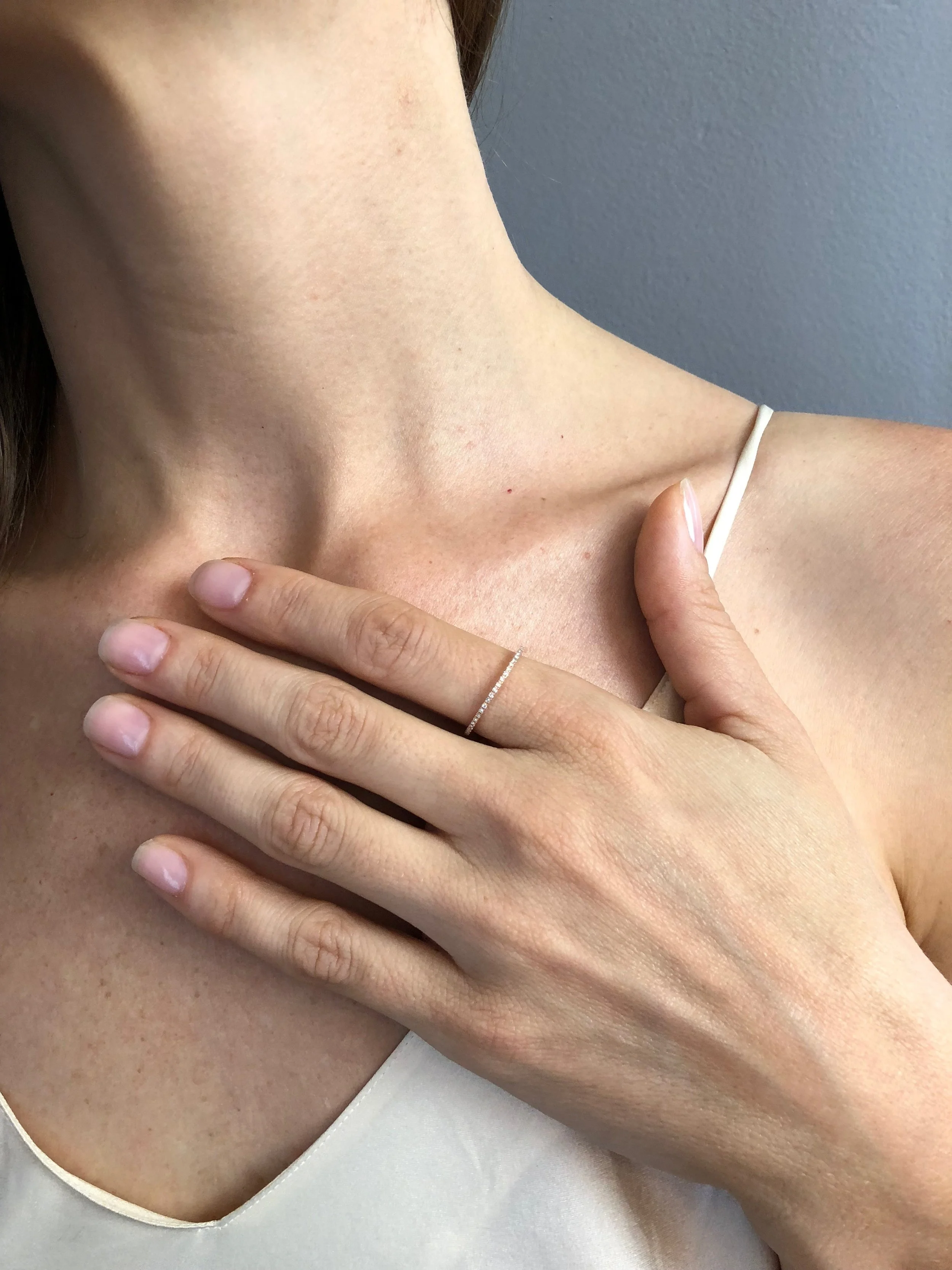 Diamond Pave Simple Band RG.JPG