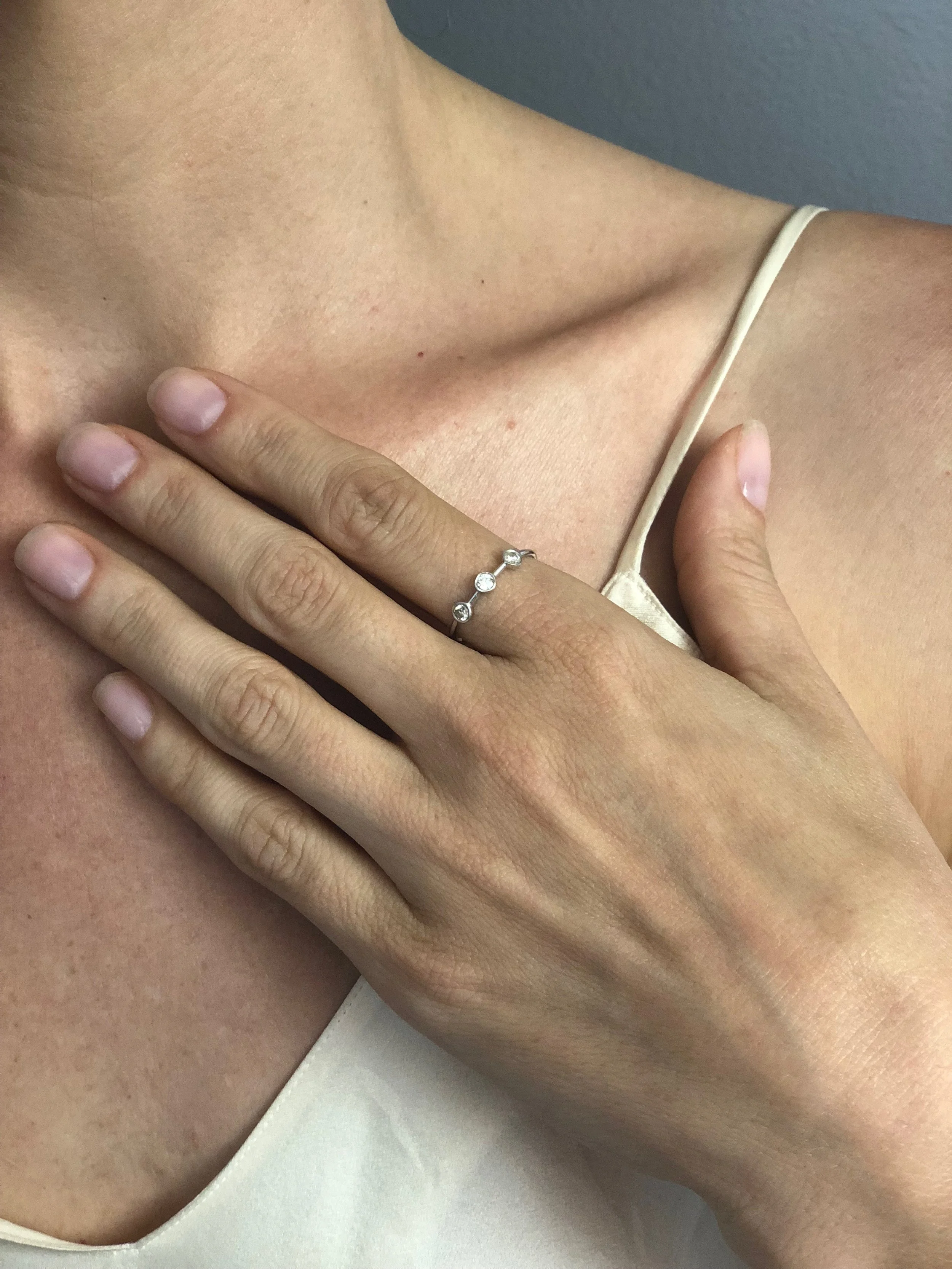 3 Diamond Simple Band WG.JPG