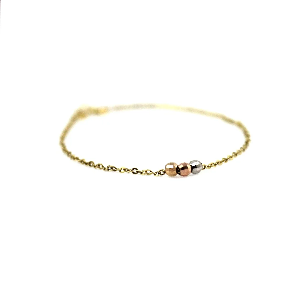 AKJ_3BEAD_BRACELET_YG_01.jpg