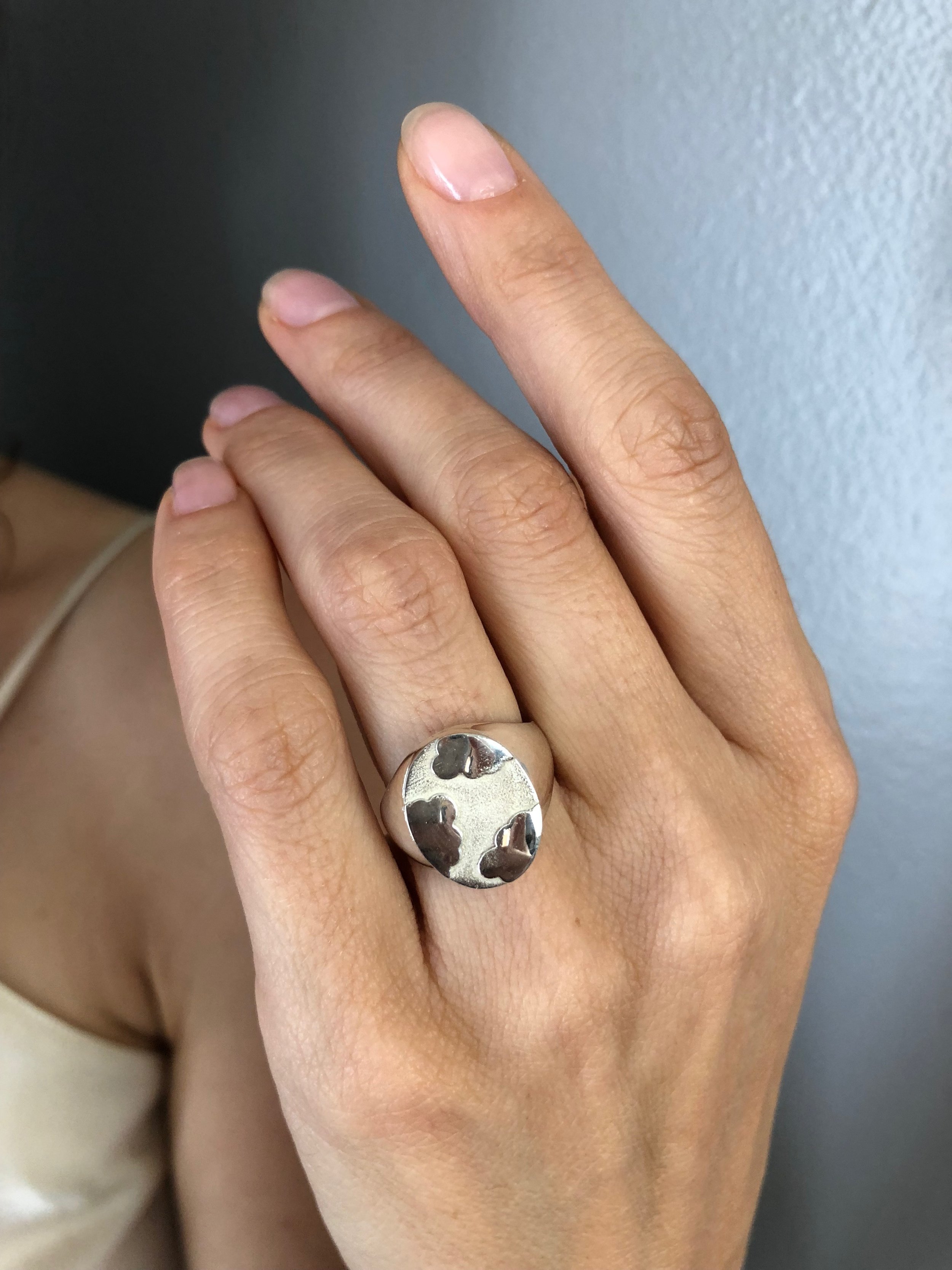 Cloud Signet Solid Large SS.JPG