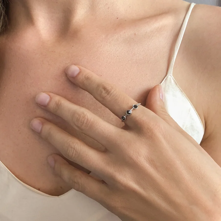 Black Diamond Spike Simple Band.JPG