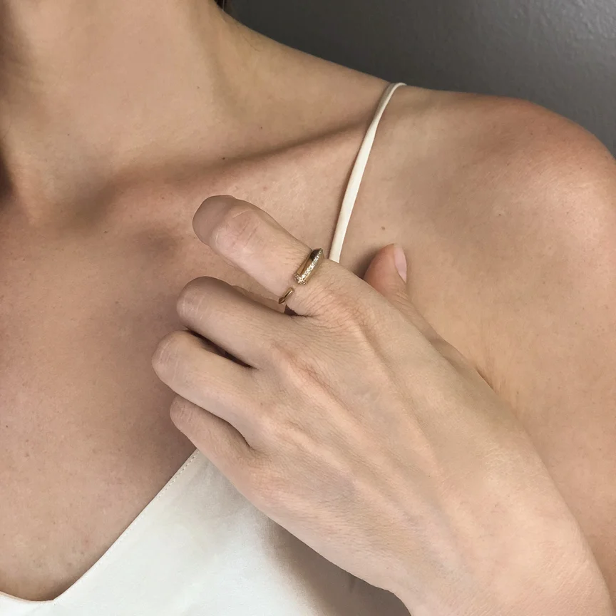 Horn Ring Pave Ridge YG.JPG