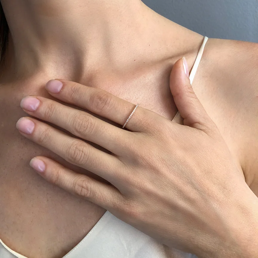 Diamond Pave Simple Band RG.JPG