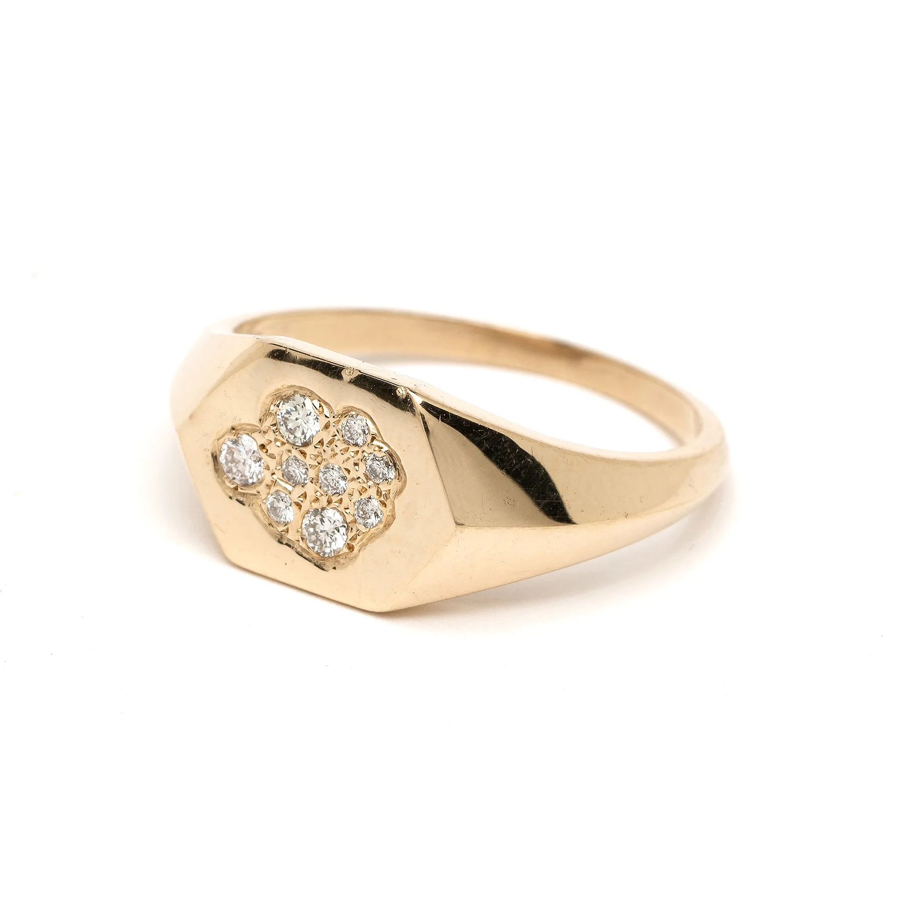Cloud Signet Hexogonal Diamond Ring YG Angle.jpg