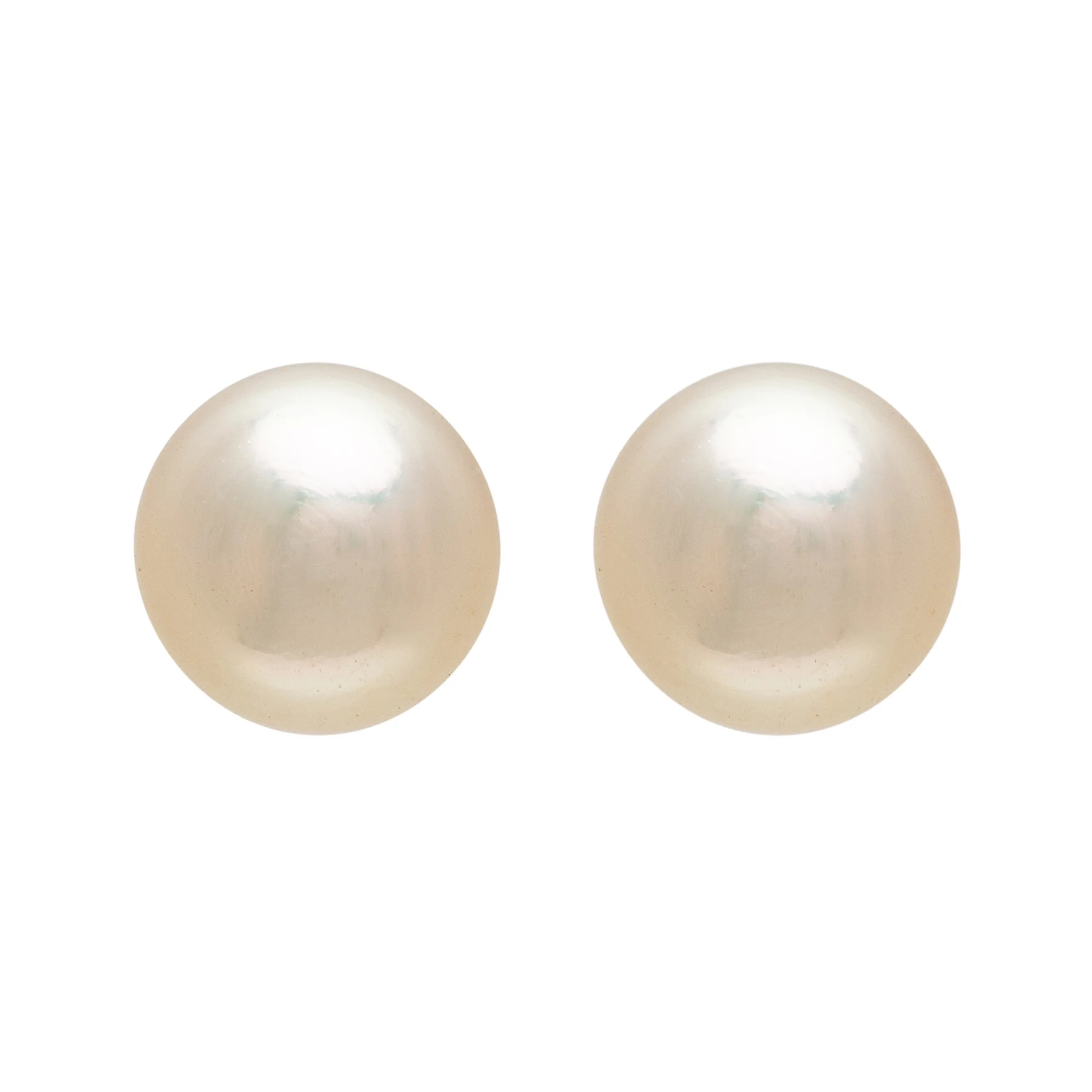 Round Pearl Studs
