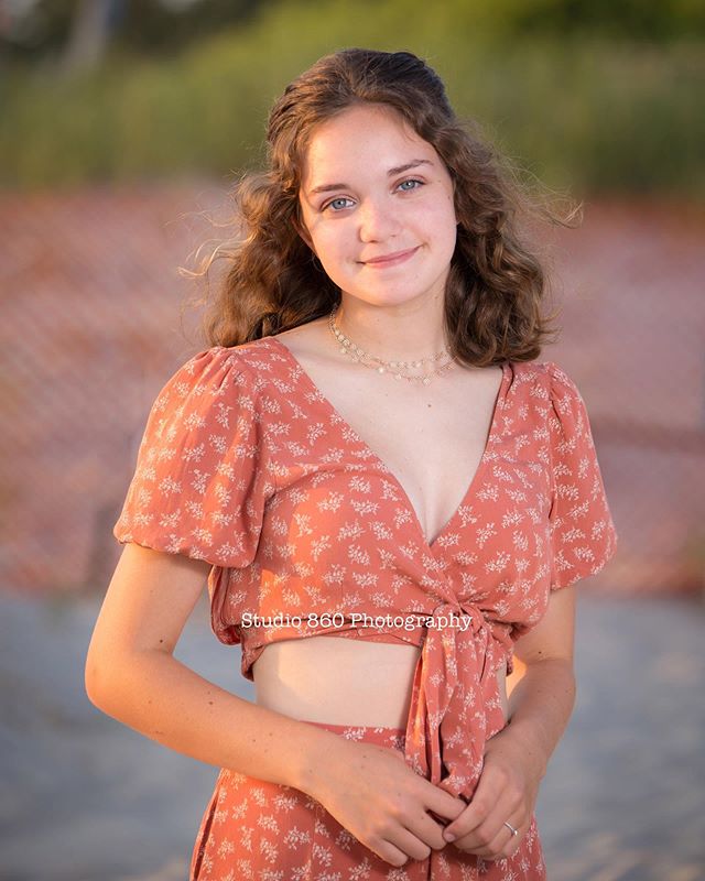 A little peek of Camille&rsquo;s senior photo session.  She was so easy to photograph and she&rsquo;s such a pretty girl, a real natural in front of the camera. 😊