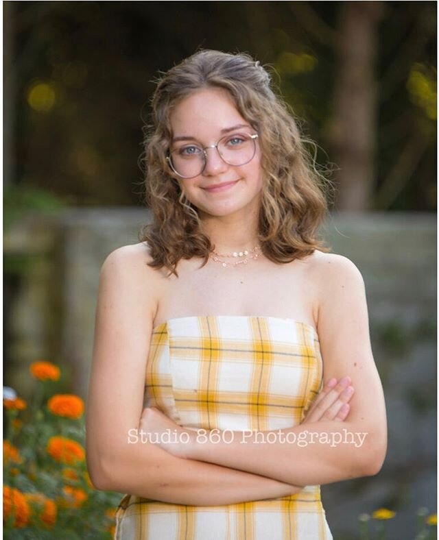 New blog post (link in bio). Camille&rsquo;s senior session was all I could ask for as a senior photographer.  She came ready to go and was laid back and just ready for her session.  I also have to point out that she is just adorable.  Good luck to C