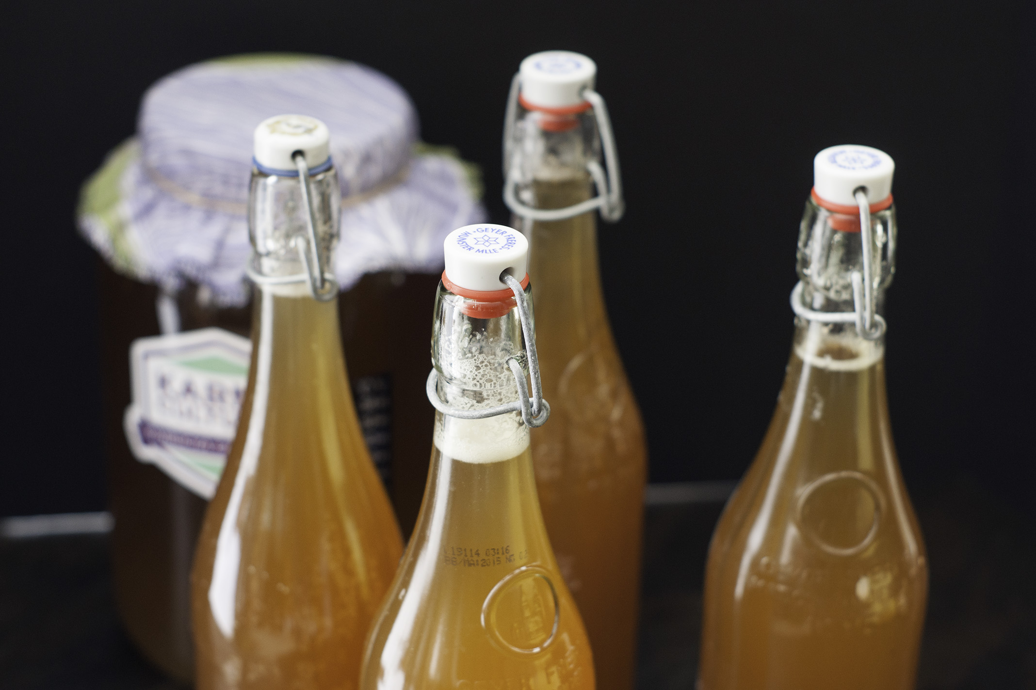 On voit déjà beaucoup de belles bulles et la 2e fermentation n'est même pas encore commencée!