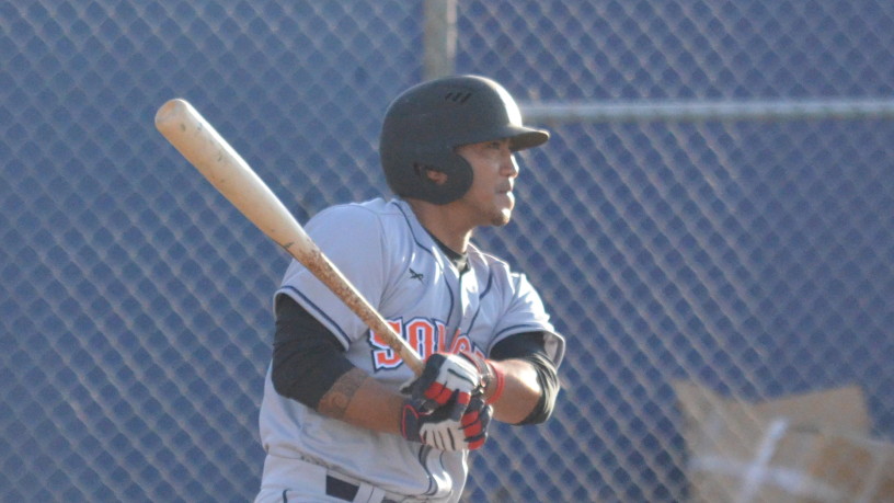 Gered Mochizuki had two hits on Friday night to extend his hitting streak to 11 games. James Toy III/Sonoma Stompers