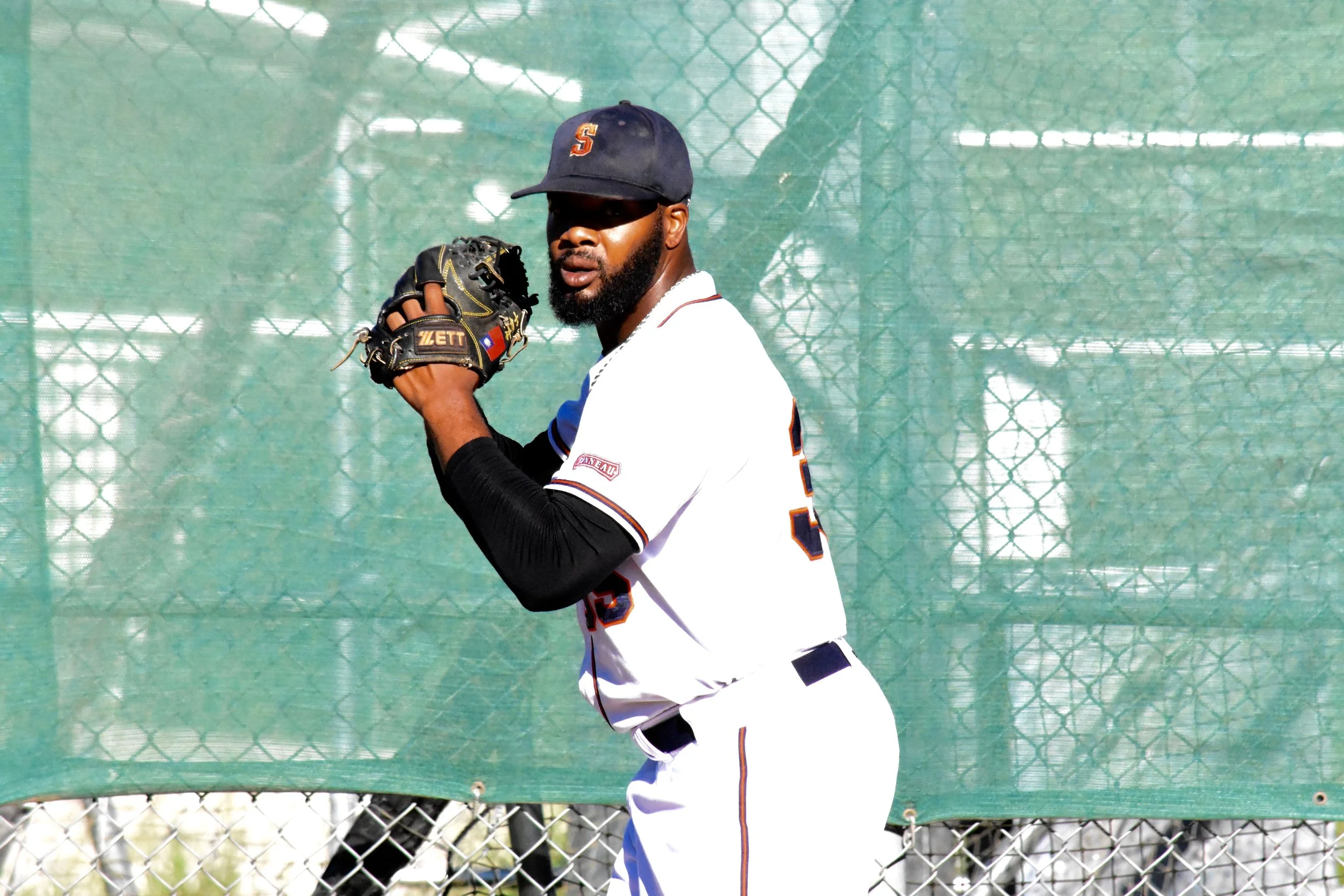 Ty’Relle Harris throws his first career complete game to lead the Sonoma Stompers to victory on Saturday against the San Rafael Pacifics in Sonoma. (James W. Toy III / Sonoma Stompers)