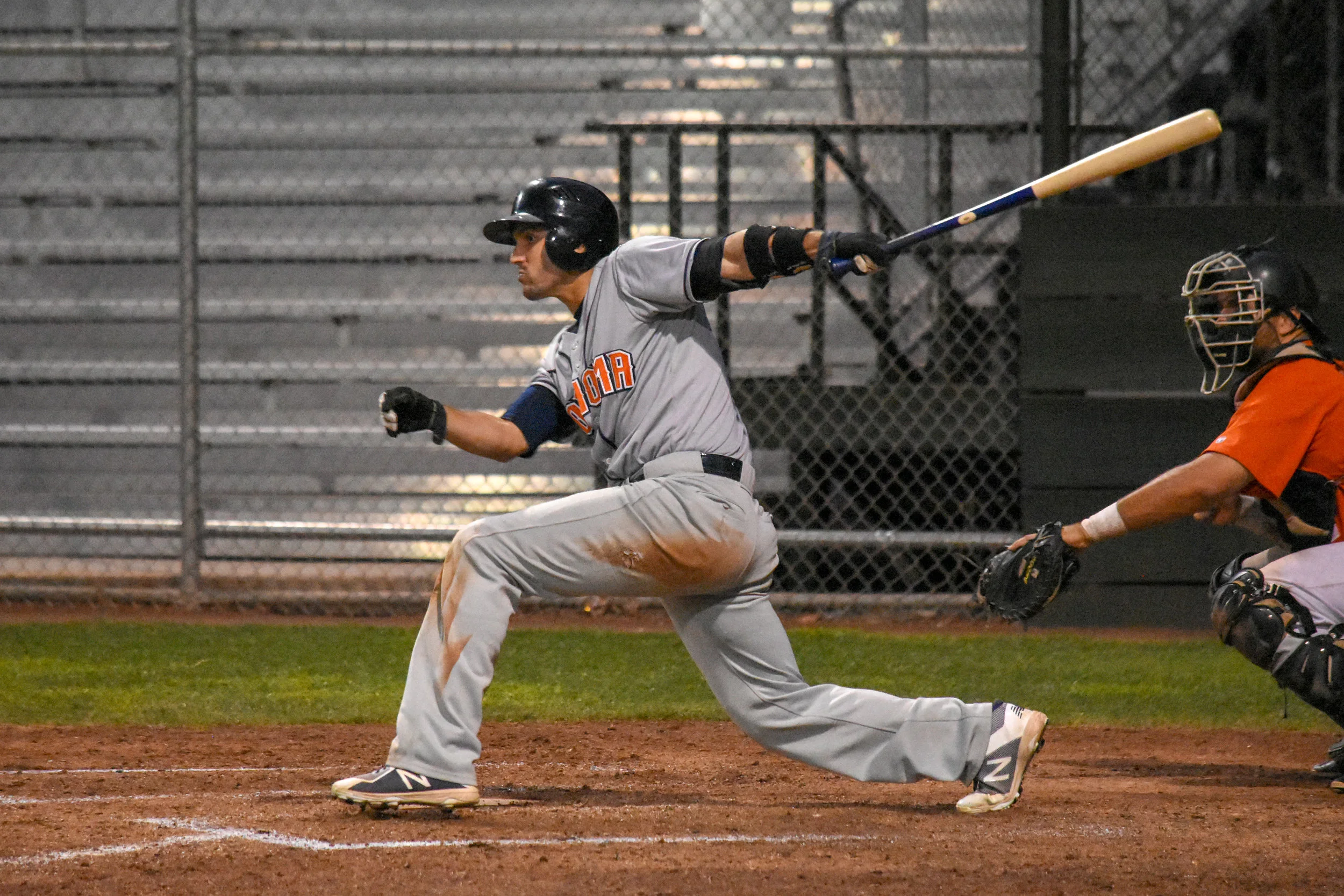Kenny Meimerstorf singles in the go-ahead run in the sixth inning of the Sonoma Stompers game against the Pittsburg Diamonds, August 21, 2018 in Pittsburg, Calif.(James W. Toy III / Sonoma Stompers)