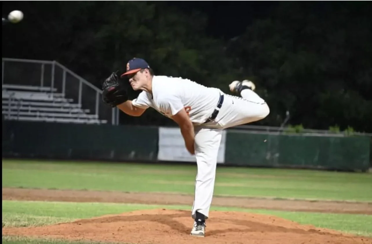 Stompers drop a non-league game to the West Coast Kings