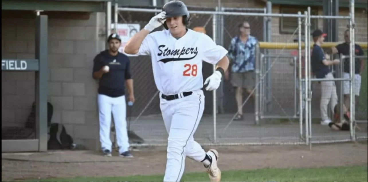 Charpiot's two homer game is not enough for Stompers