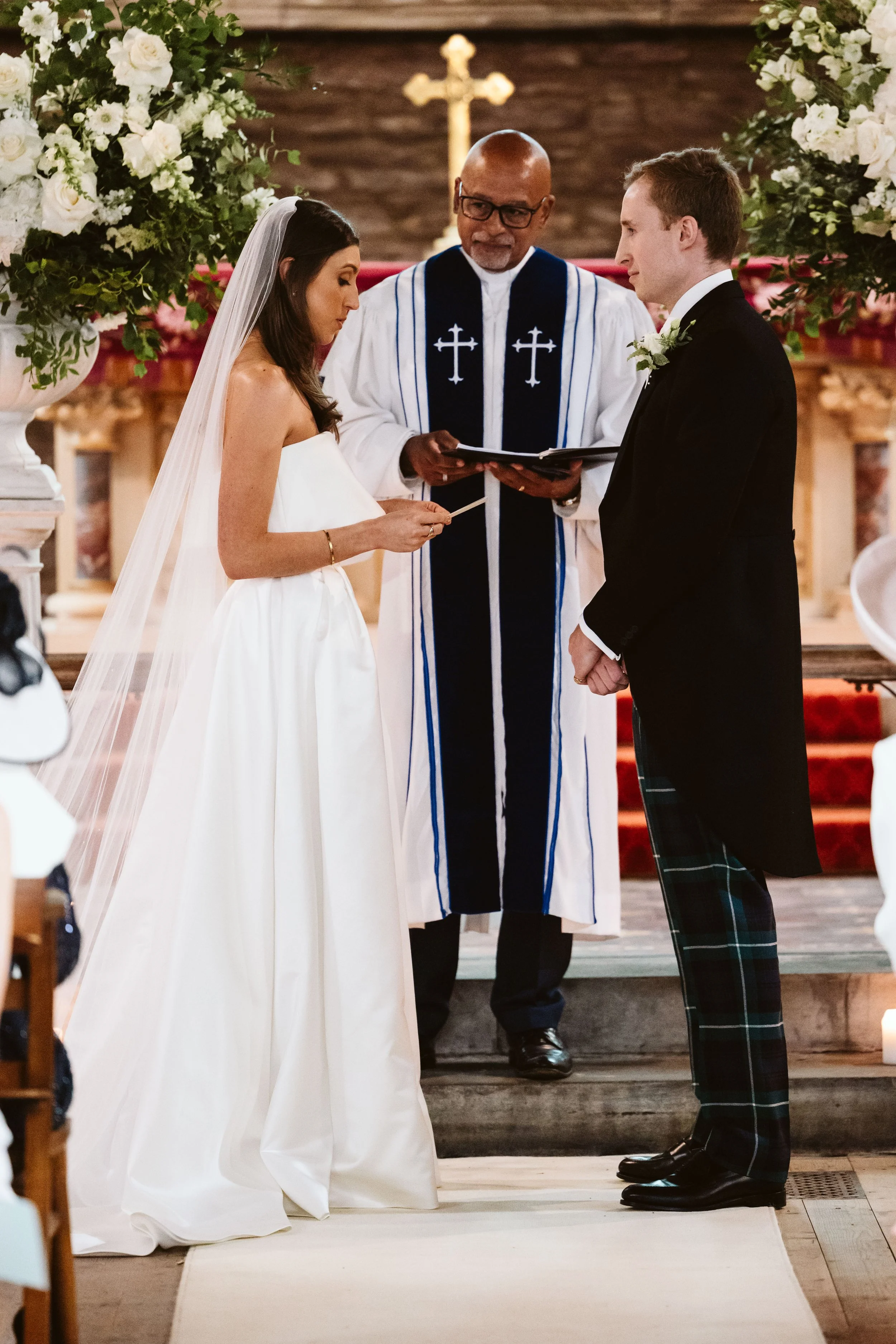 Drumtochty_castle_wedding_photography-73.jpg