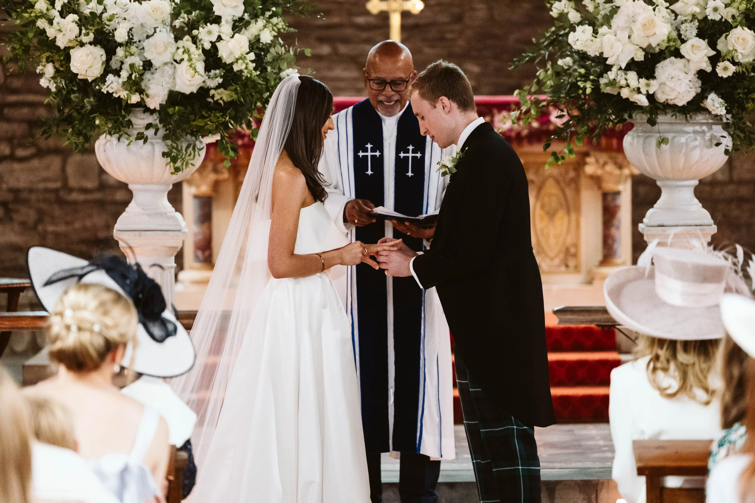 Drumtochty_castle_wedding_photography-74.jpg