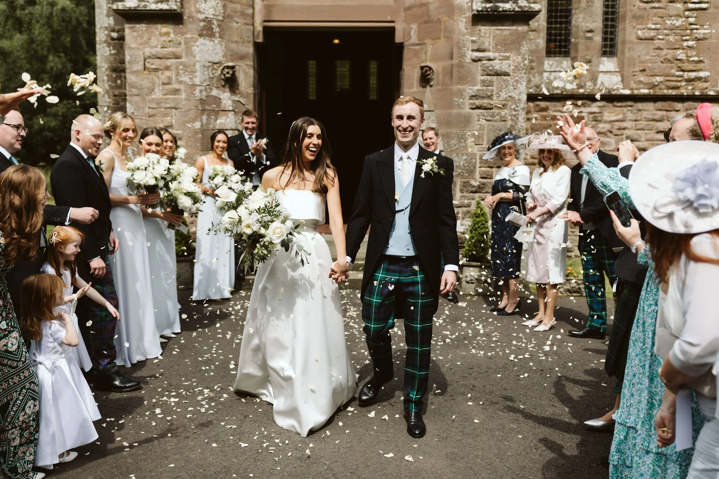 Drumtochty_castle_wedding_photography-87.jpg