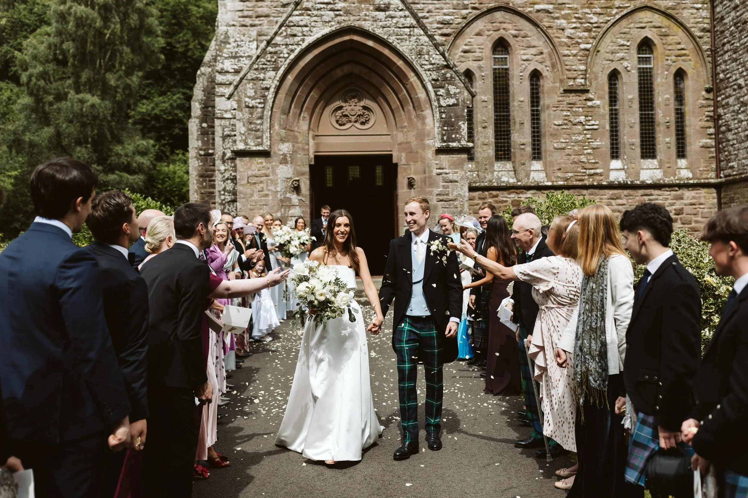 Drumtochty_castle_wedding_photography-88.jpg