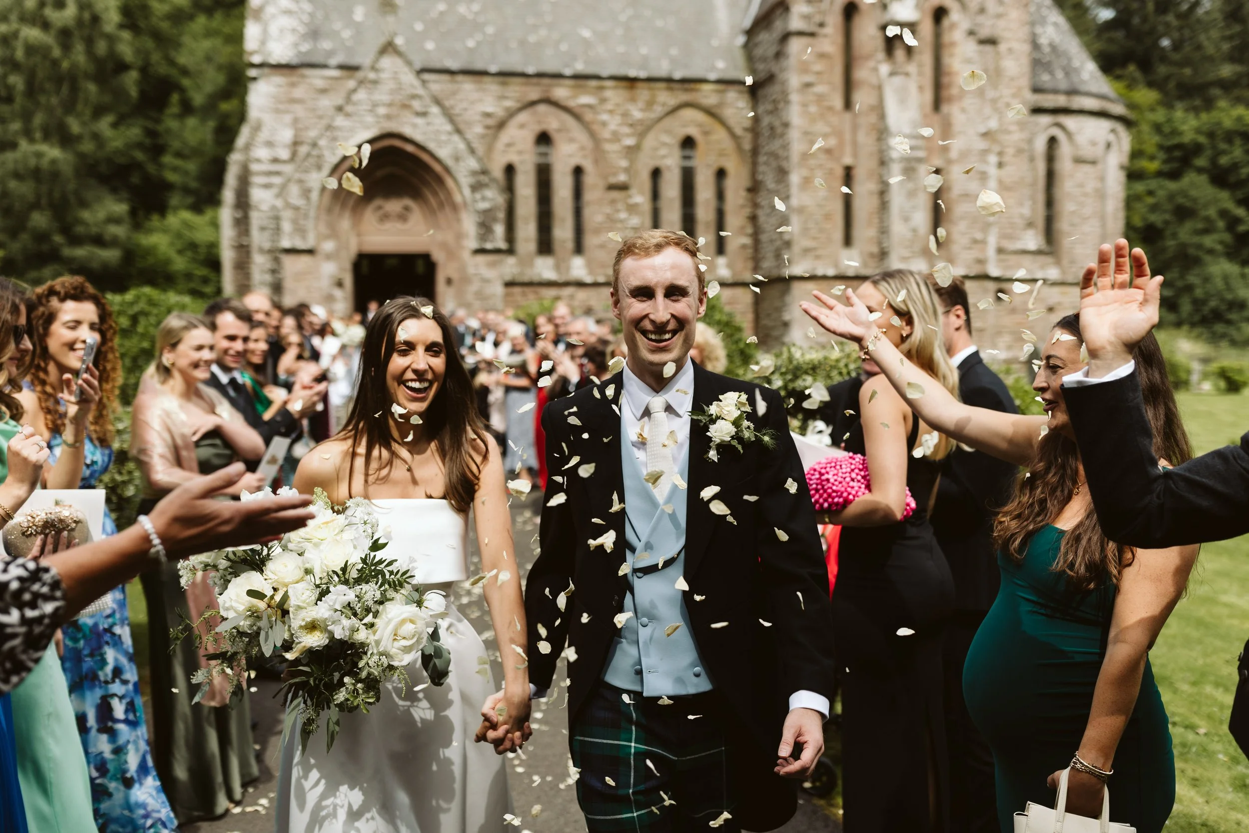 Drumtochty_castle_wedding_photography-91.jpg
