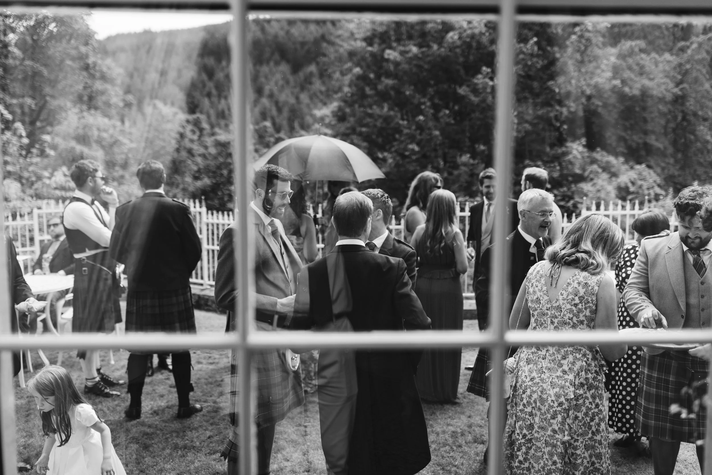 Drumtochty_castle_wedding_photography-100.jpg