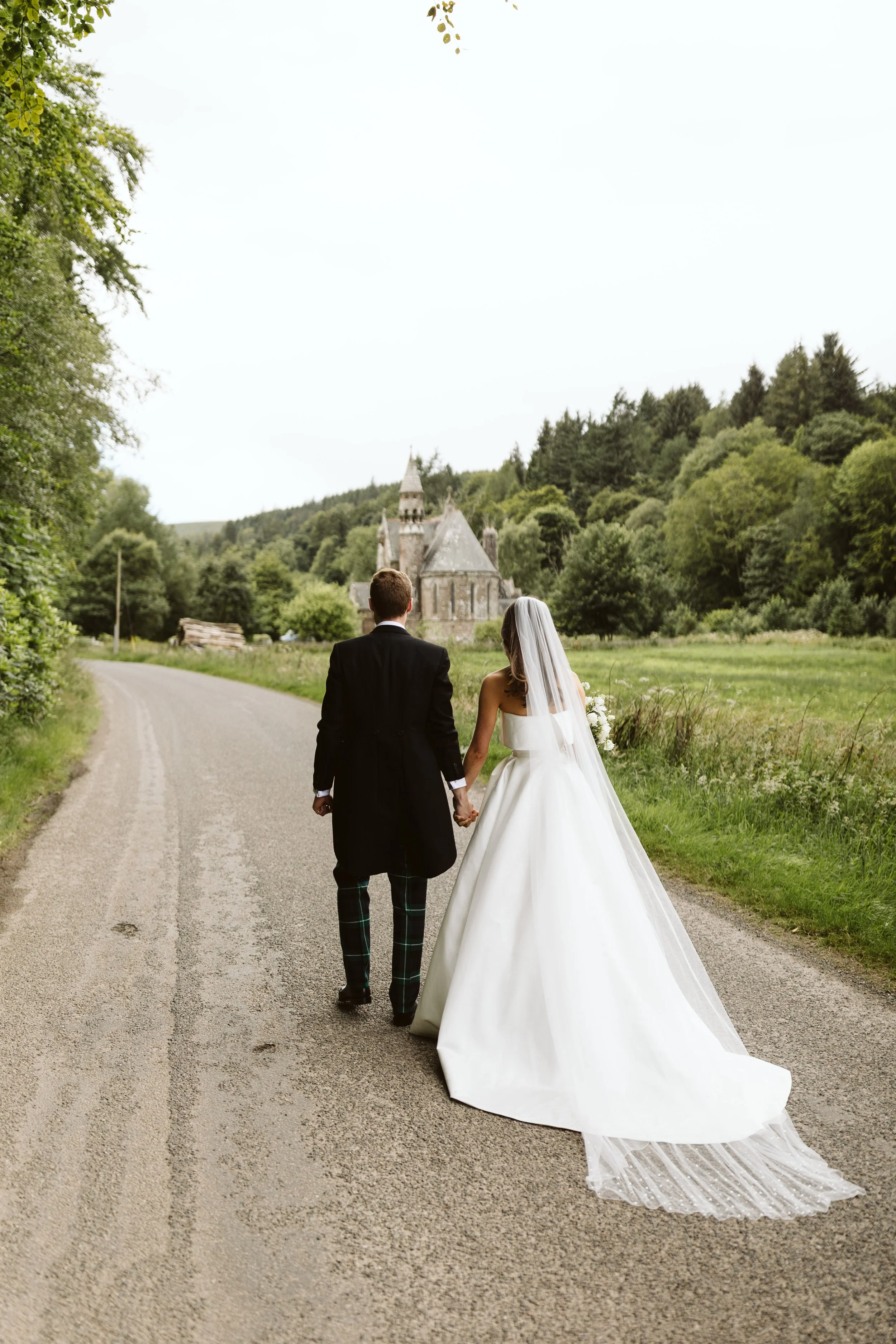Drumtochty_castle_wedding_photography-102.jpg