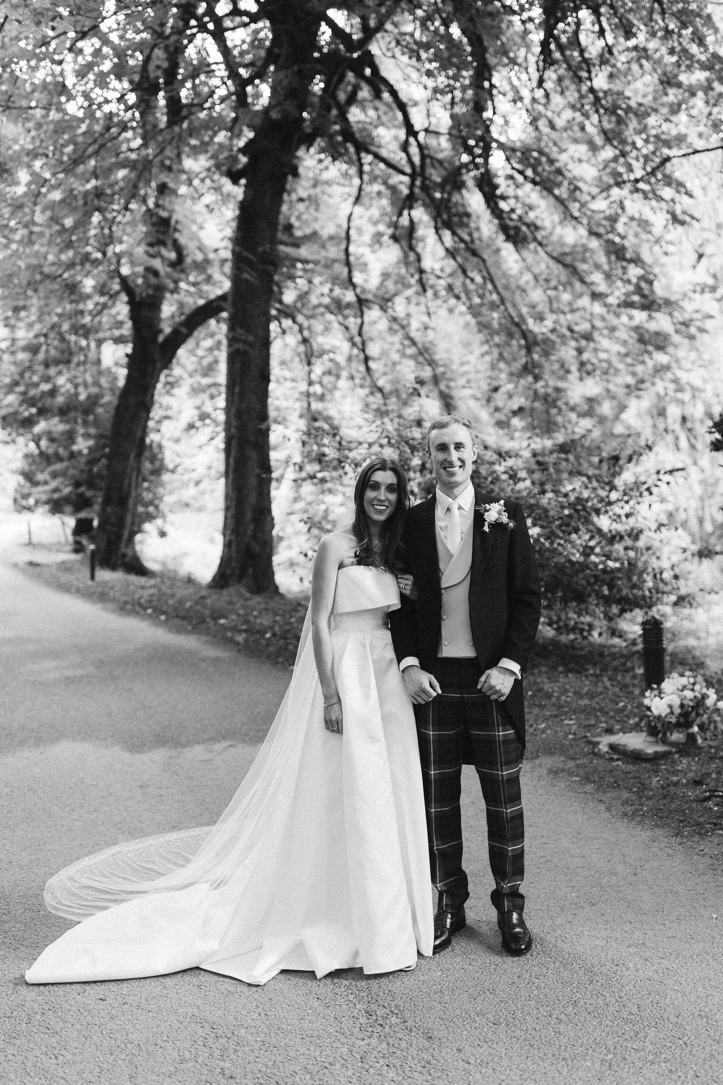 Drumtochty_castle_wedding_photography-107.jpg