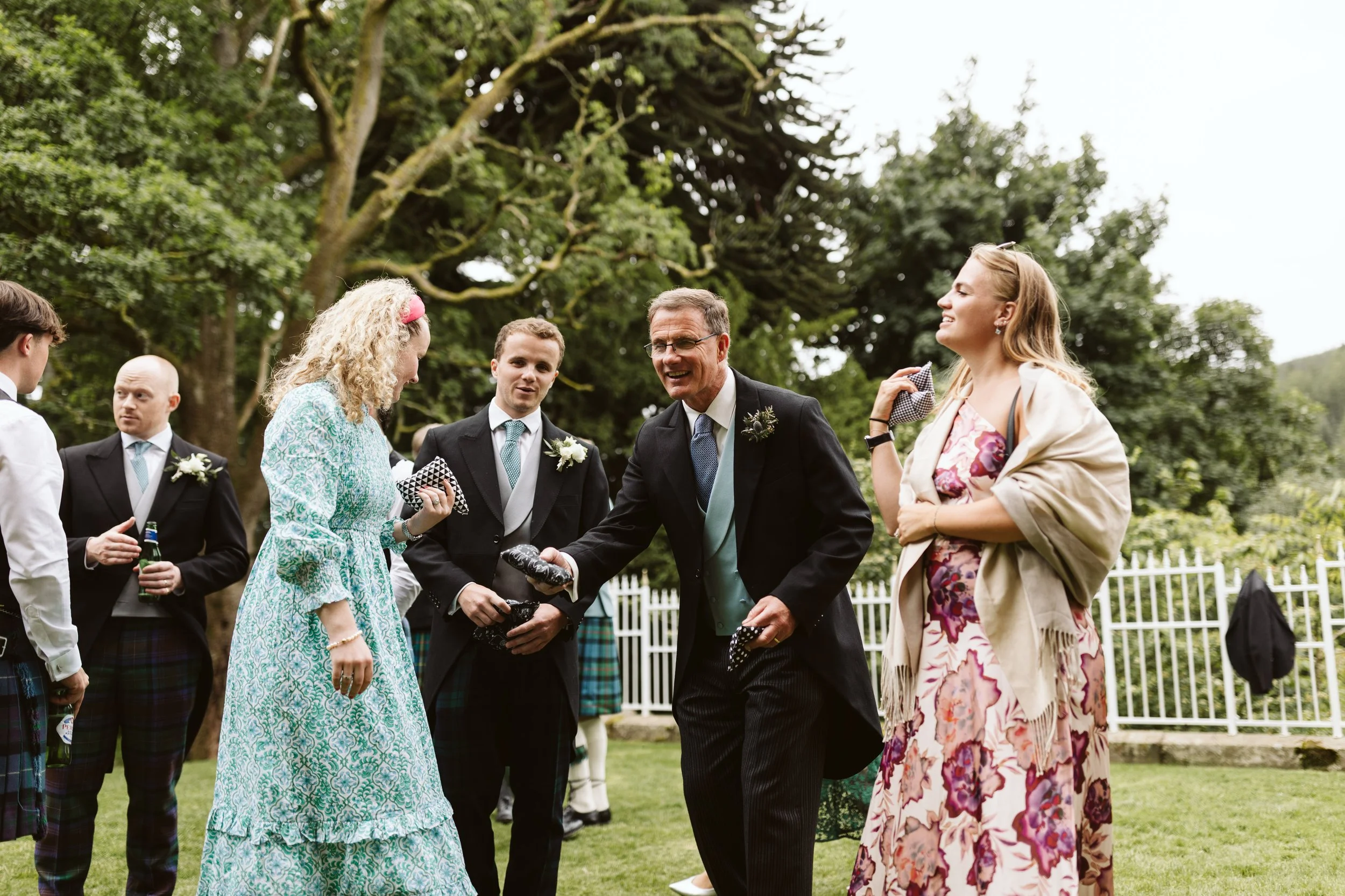 Drumtochty_castle_wedding_photography-129.jpg