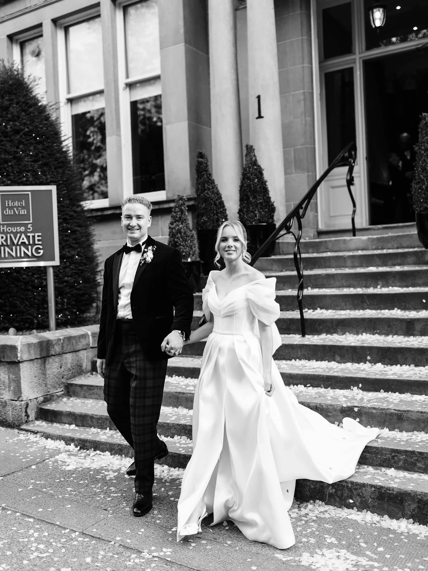 I delivered Kerry &amp; Andrews wedding gallery last week, editing this one was a pleasure. 

Reflecting on how the day looked and felt, it&rsquo;s hard to sum up in words. The aesthetic screamed classic romance, the elegant ivory gown, the tux mixed