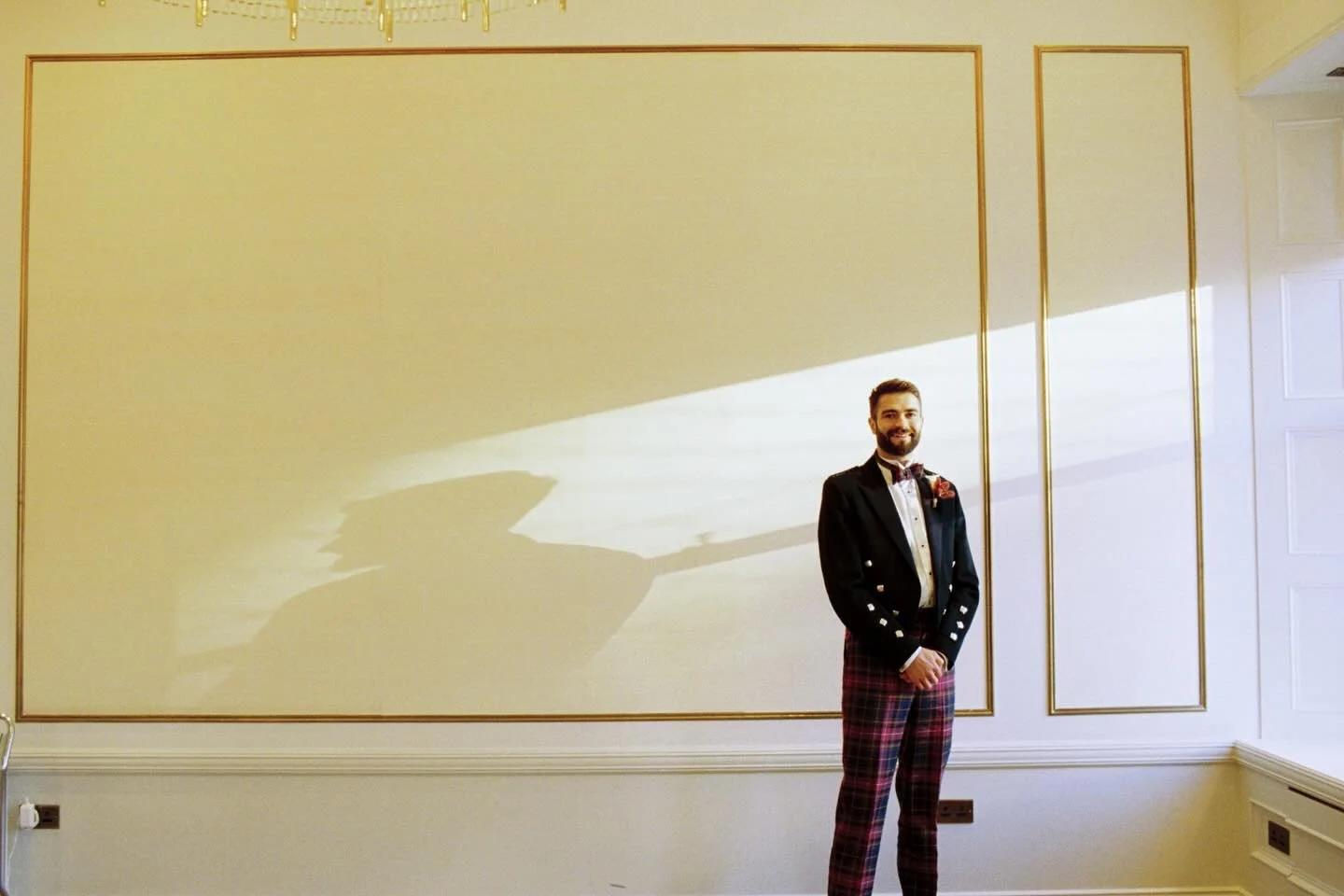 Sharing some more film frames from Shona &amp; Craig&rsquo;s wedding.

#35mmfilm #portra800 #documentaryweddingphotography #glasgowwedding