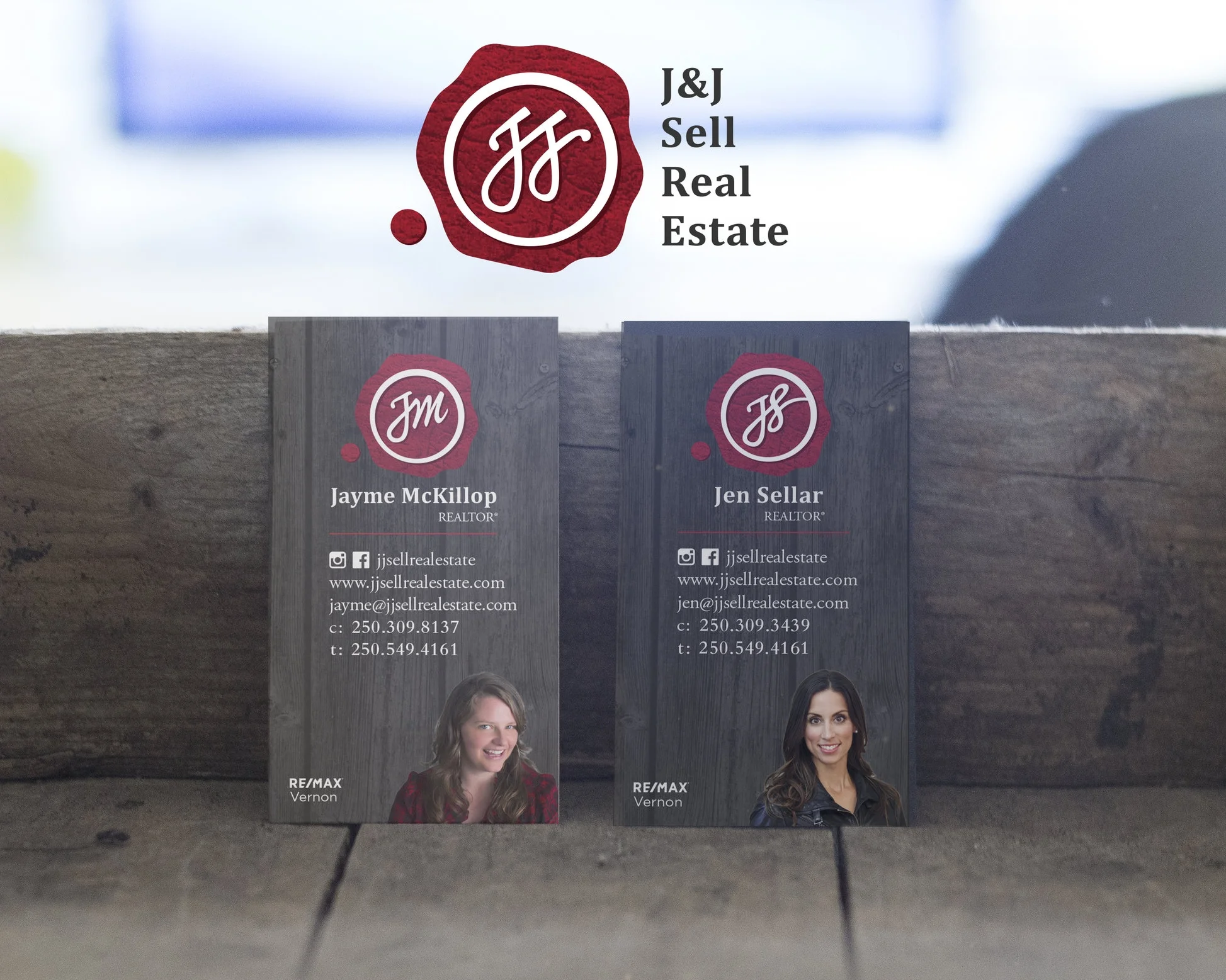 J&J_BusinesscardsMockup.jpg