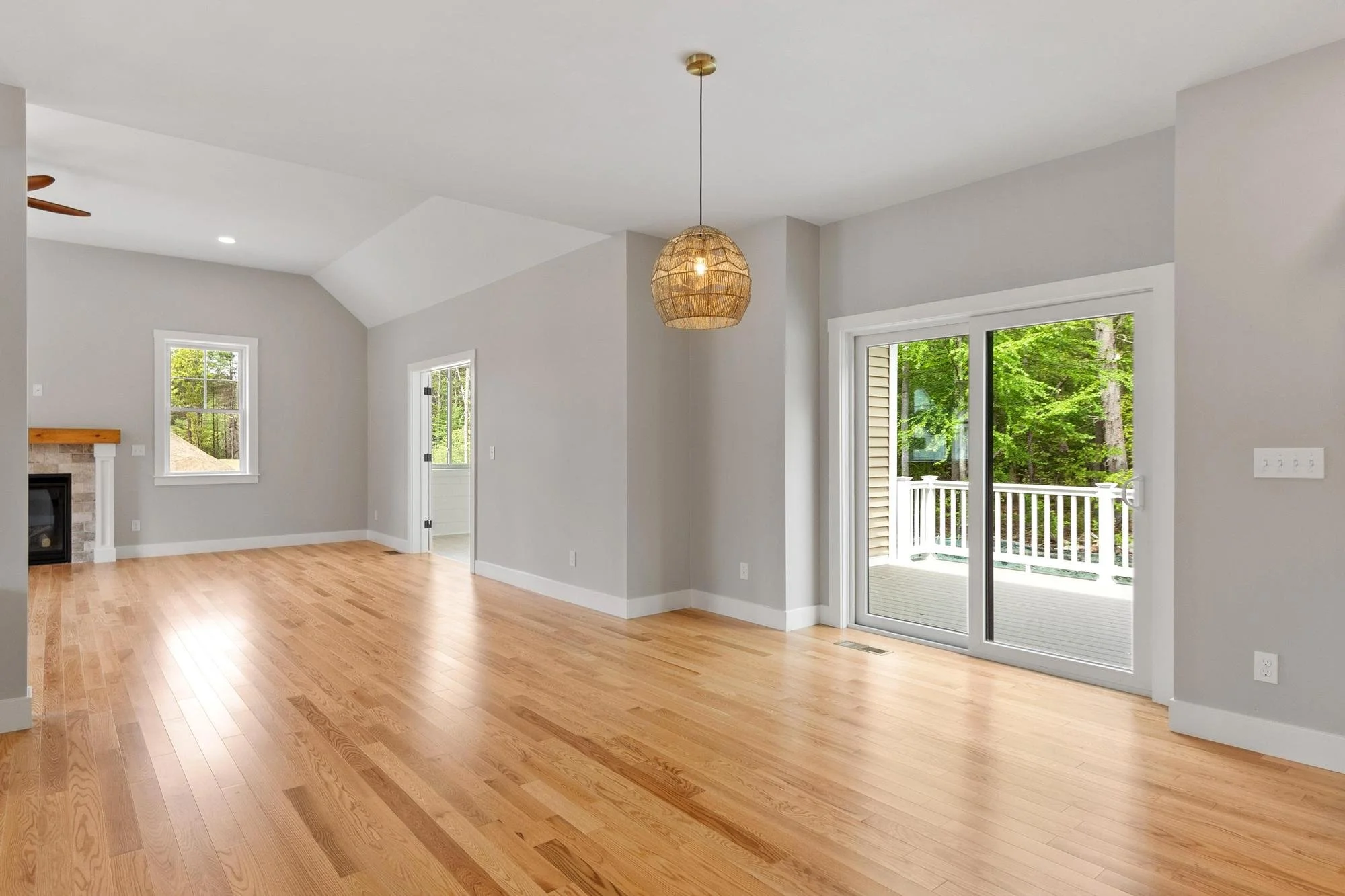 Unkety Brook Way New construction Dunstable Massachusetts Job 39302 0048.jpg