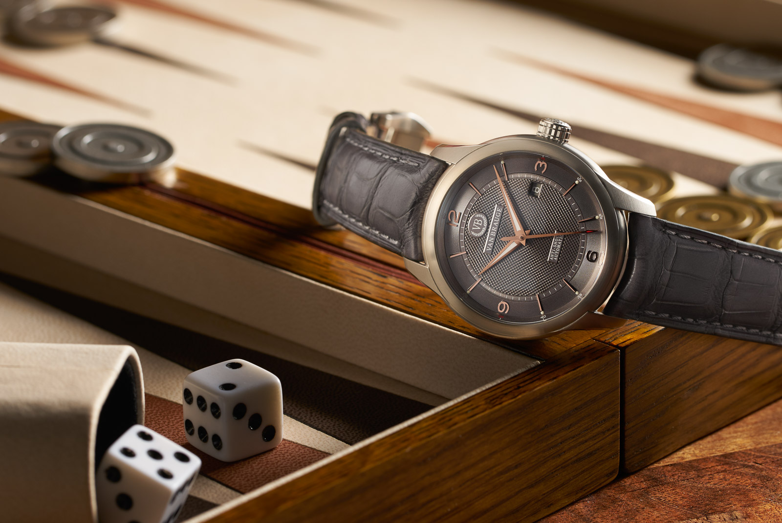 2016-07-11_VanBrague-Backgammon-gray-G004_MED.jpg