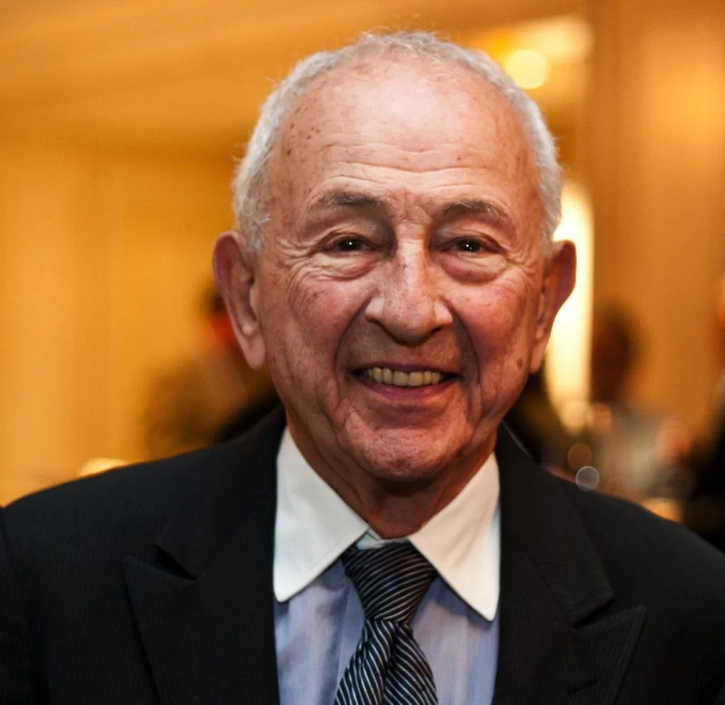 Youth Center to be Named After Chicago Architect and Philanthropist