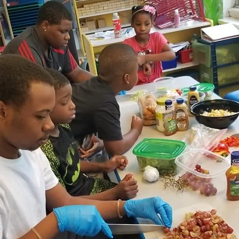 cyc kids learn how to make chicken salad sandwiches.