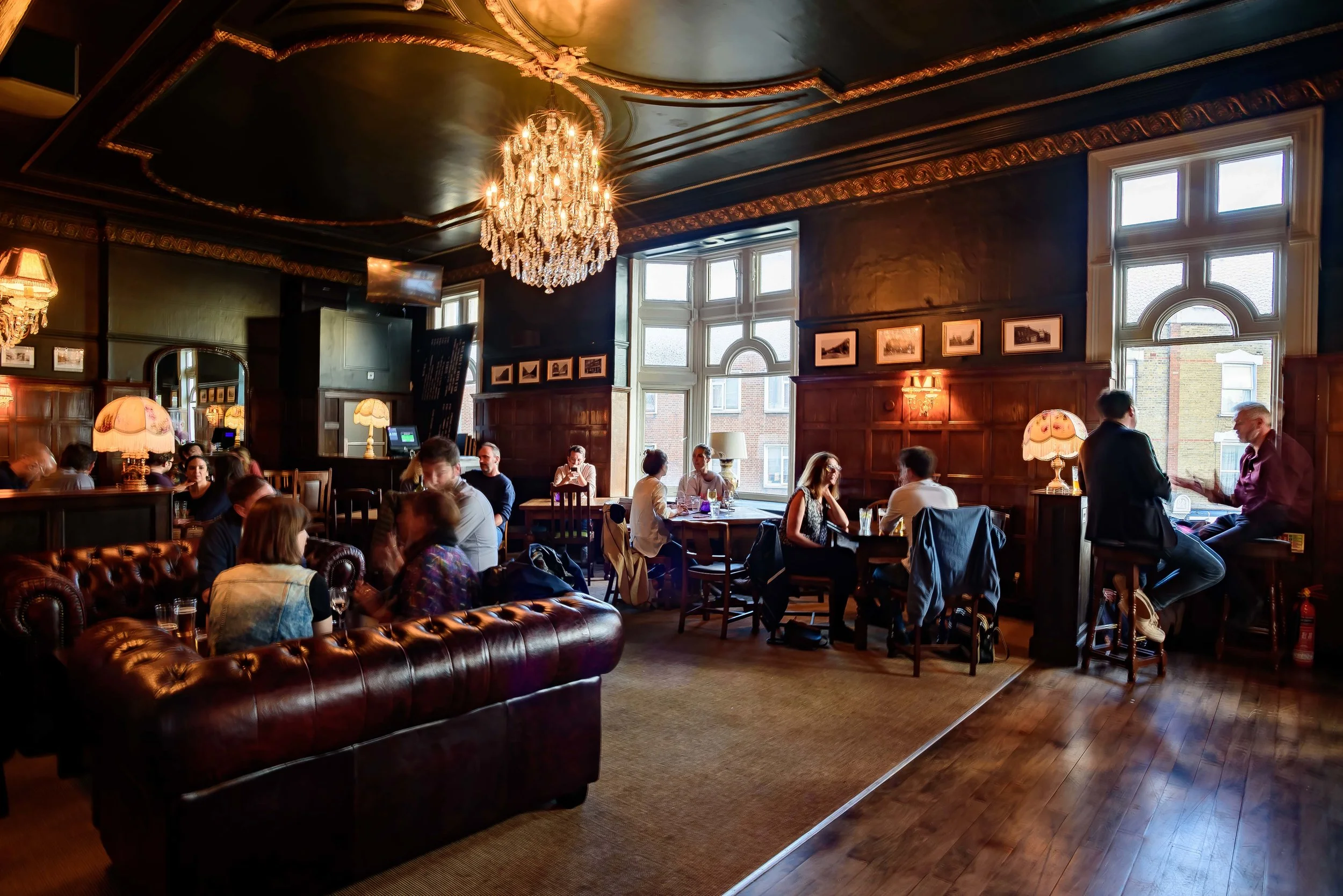 The Royal Oak Harlesden pub, kitchen, beer garden and private hire