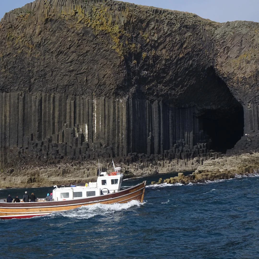 Staffa and Fingal’s Cave. Photo by anne richardson