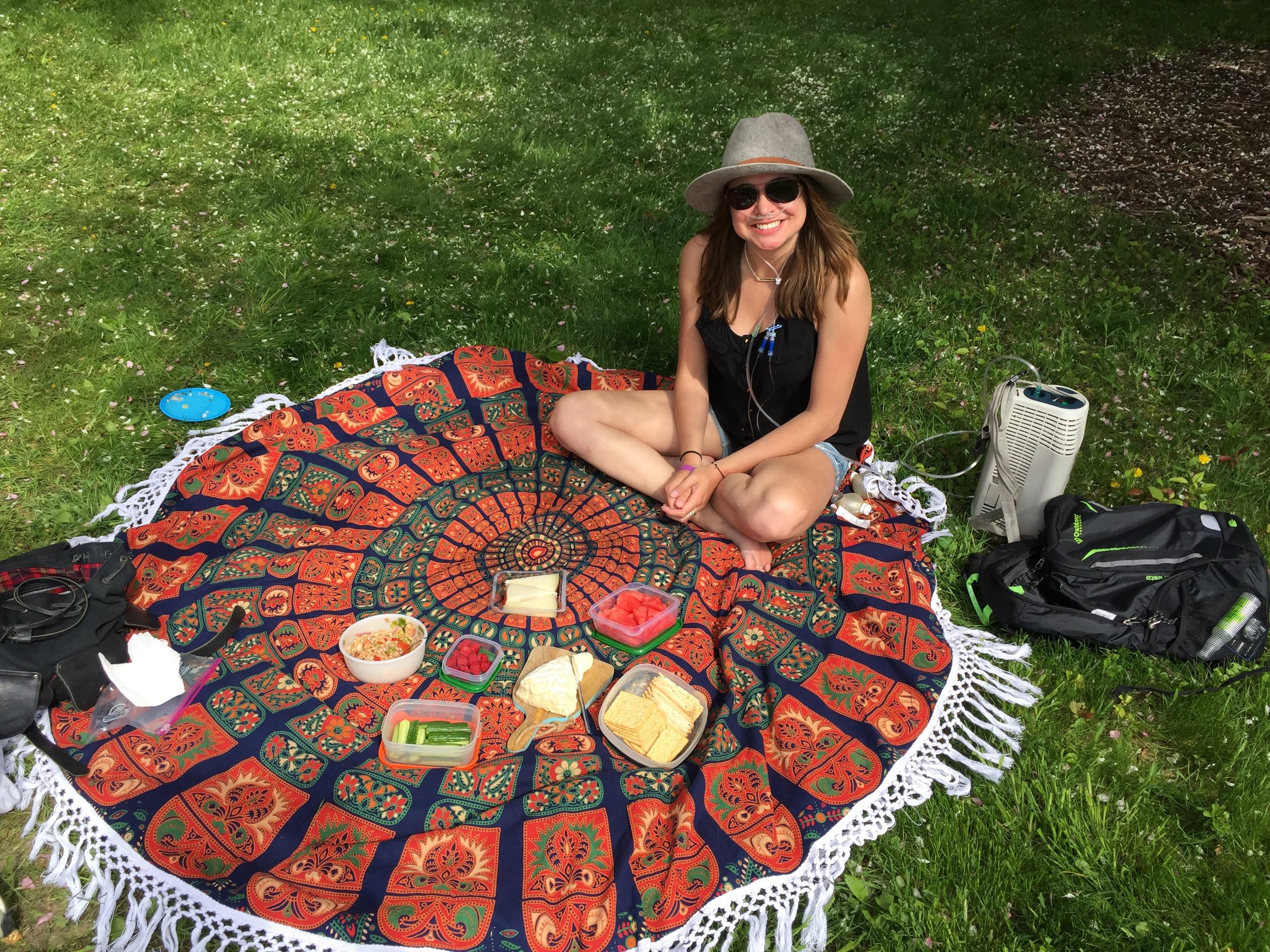 Picnic spread under some very beautiful trees, hence the cheesin' from Rima