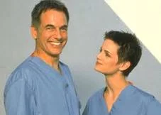 Stacy Edwards with Mark Harmon in CHICAGO HOPE