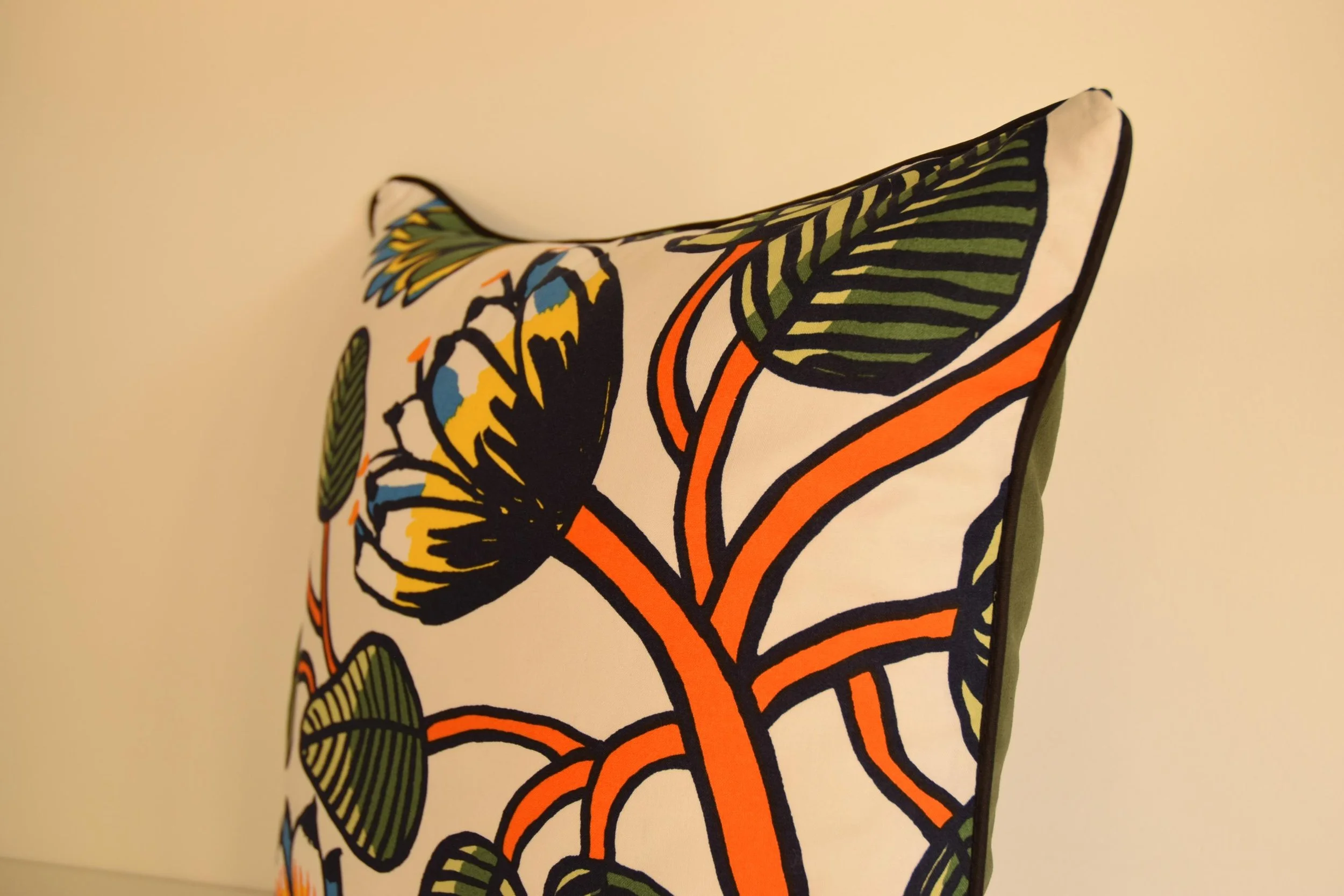 https://i.etsystatic.com/5734807/r/il/2bf106/6283886565/il_fullxfull.6283886565_m5ub.jpg