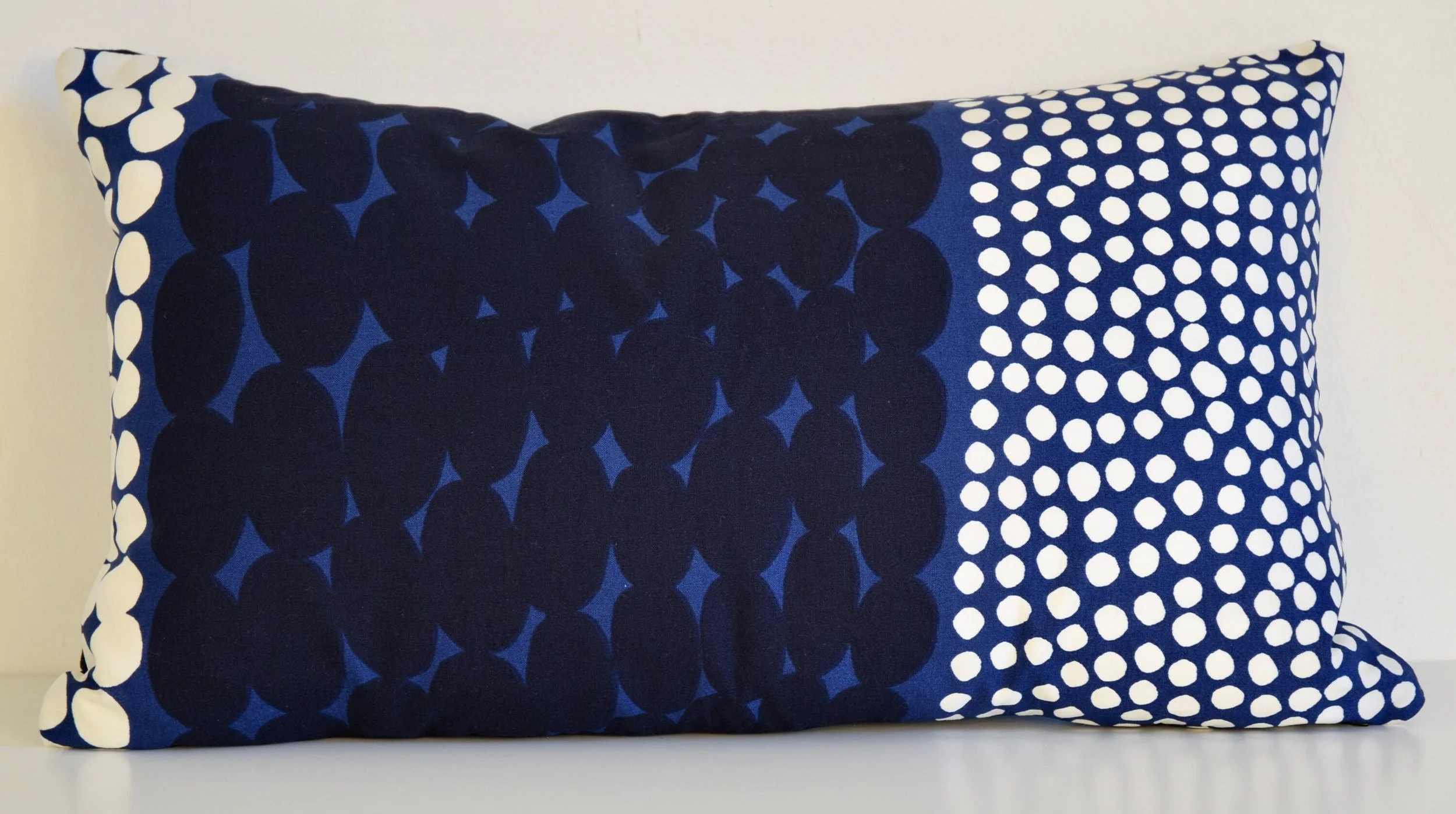 https://i.etsystatic.com/5734807/r/il/68d570/6024190101/il_fullxfull.6024190101_5zxu.jpg