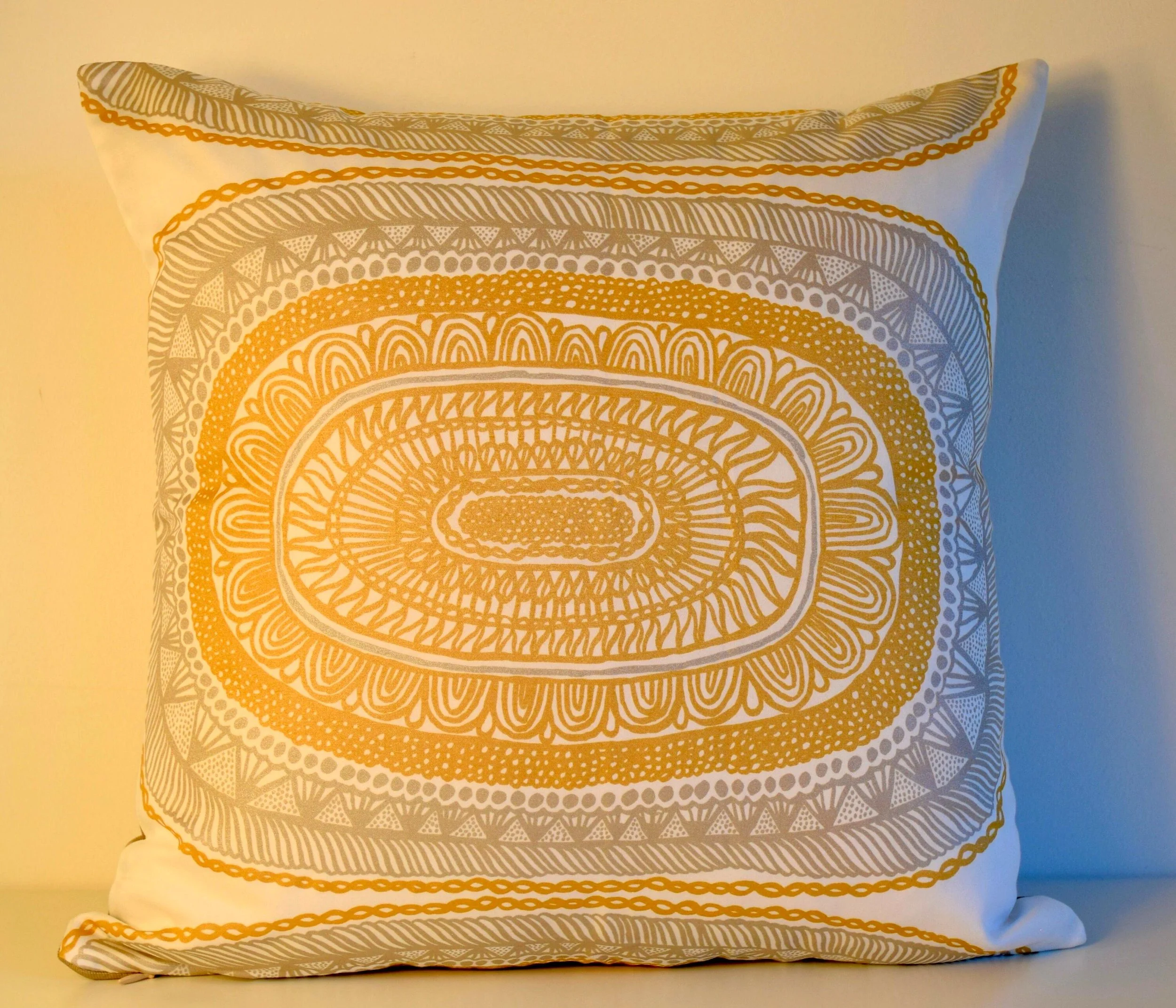 https://i.etsystatic.com/5734807/r/il/9af953/7103619849/il_fullxfull.7103619849_acgl.jpg