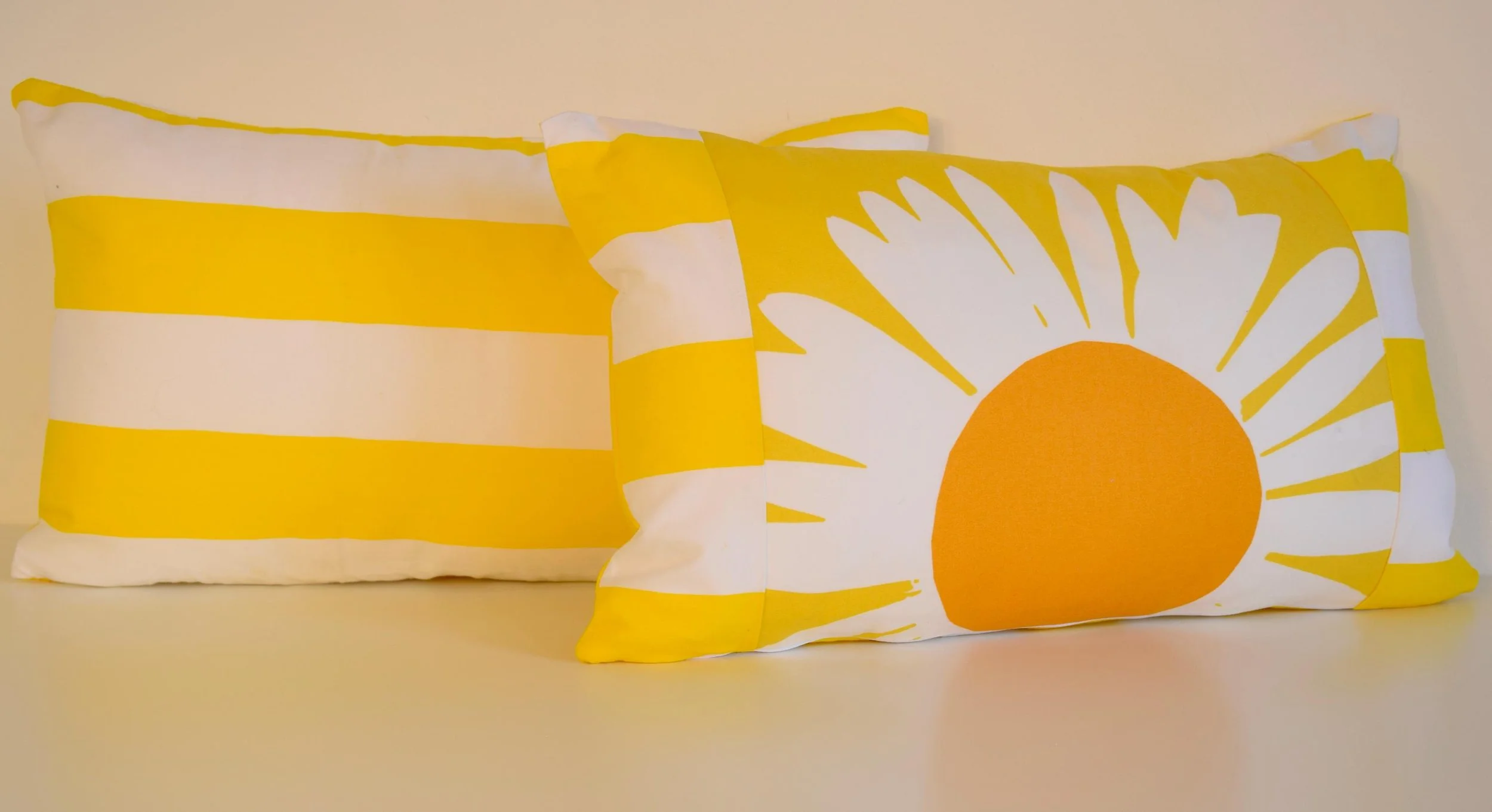 https://i.etsystatic.com/5734807/r/il/18dca0/6841768093/il_fullxfull.6841768093_q29k.jpg