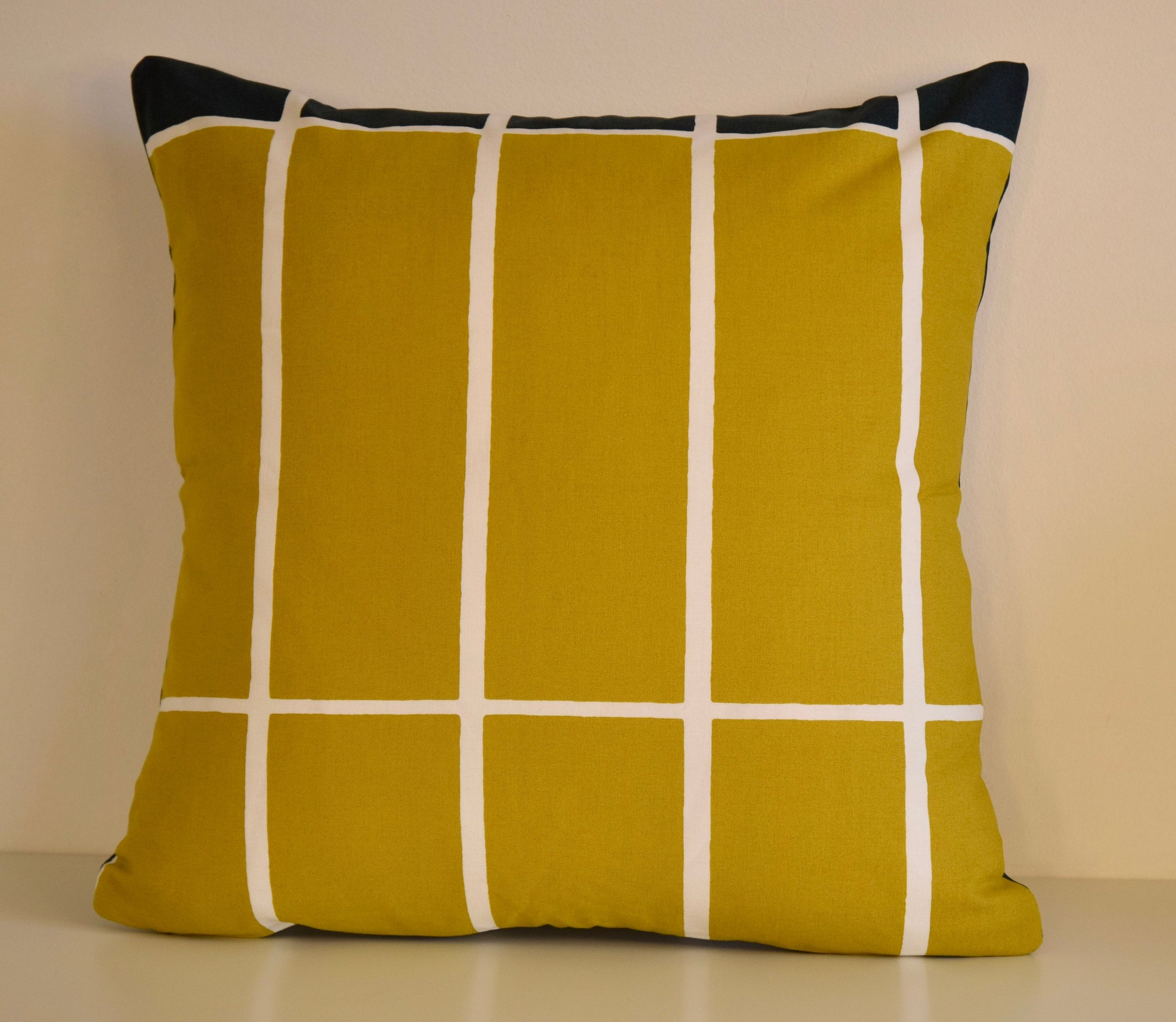 https://i.etsystatic.com/5734807/r/il/643cea/5876704122/il_fullxfull.5876704122_b5a8.jpg