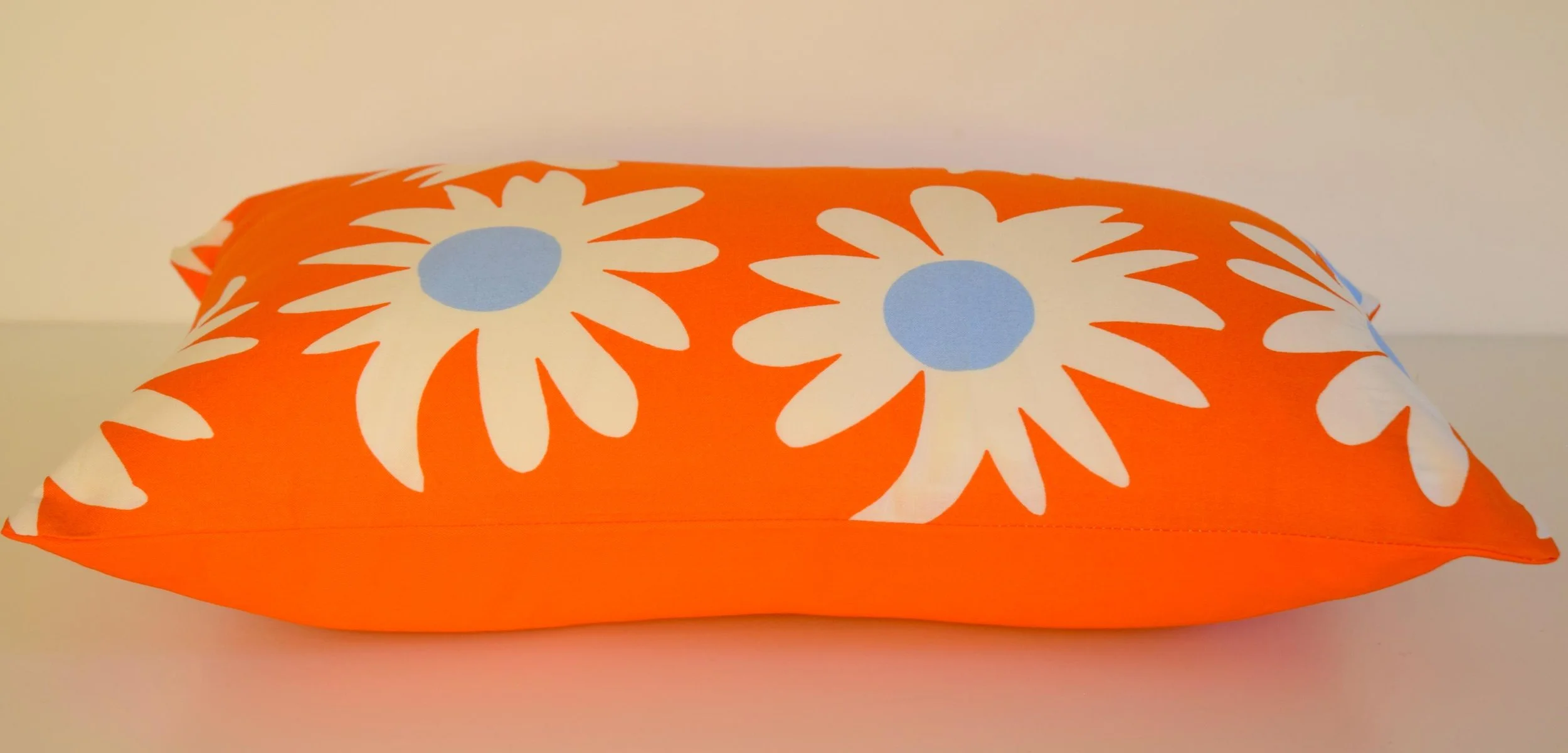 https://i.etsystatic.com/5734807/r/il/d4c6af/7075663532/il_fullxfull.7075663532_i3cl.jpg