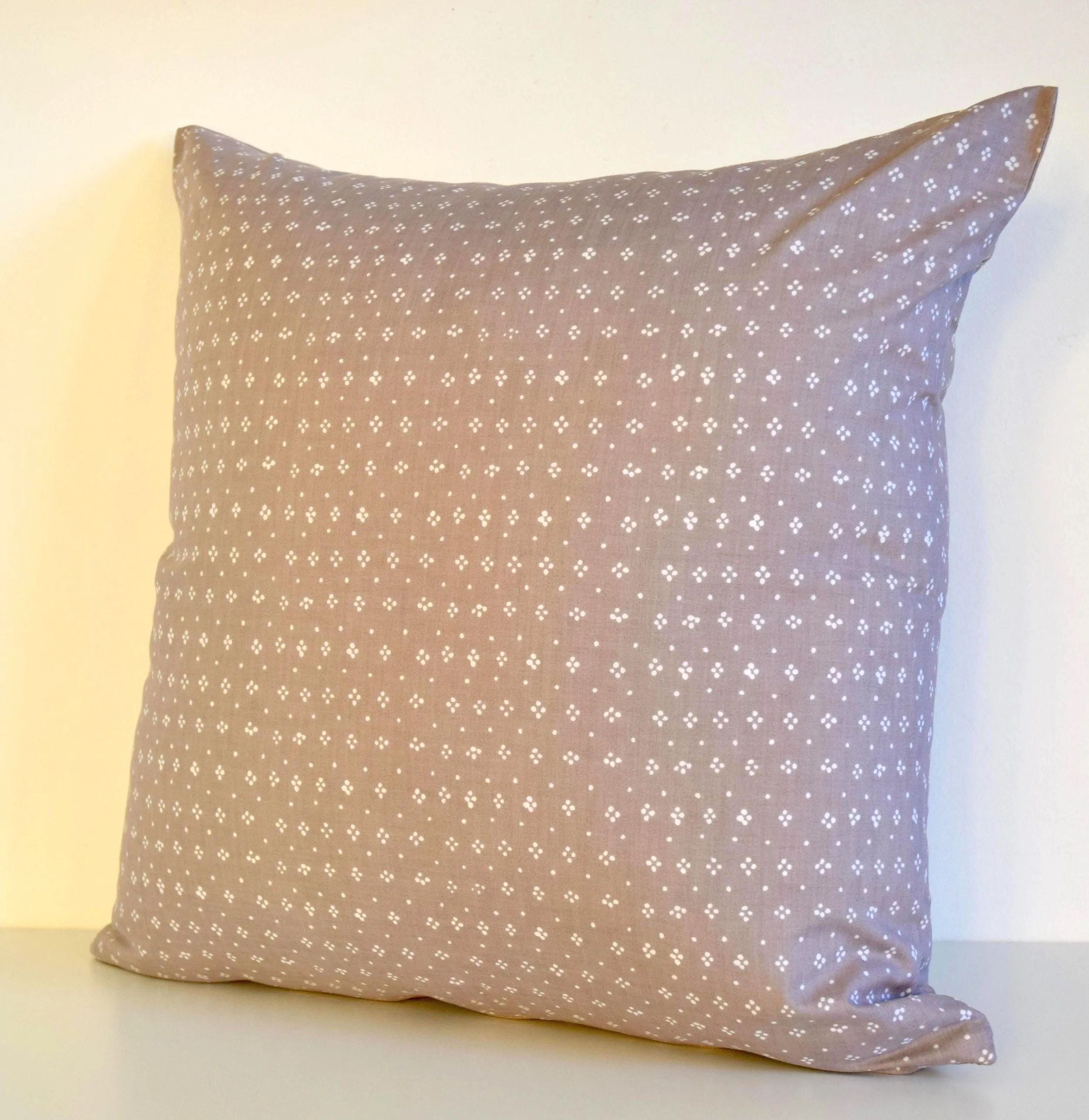 https://i.etsystatic.com/5734807/r/il/e88425/7088086185/il_fullxfull.7088086185_mrxr.jpg