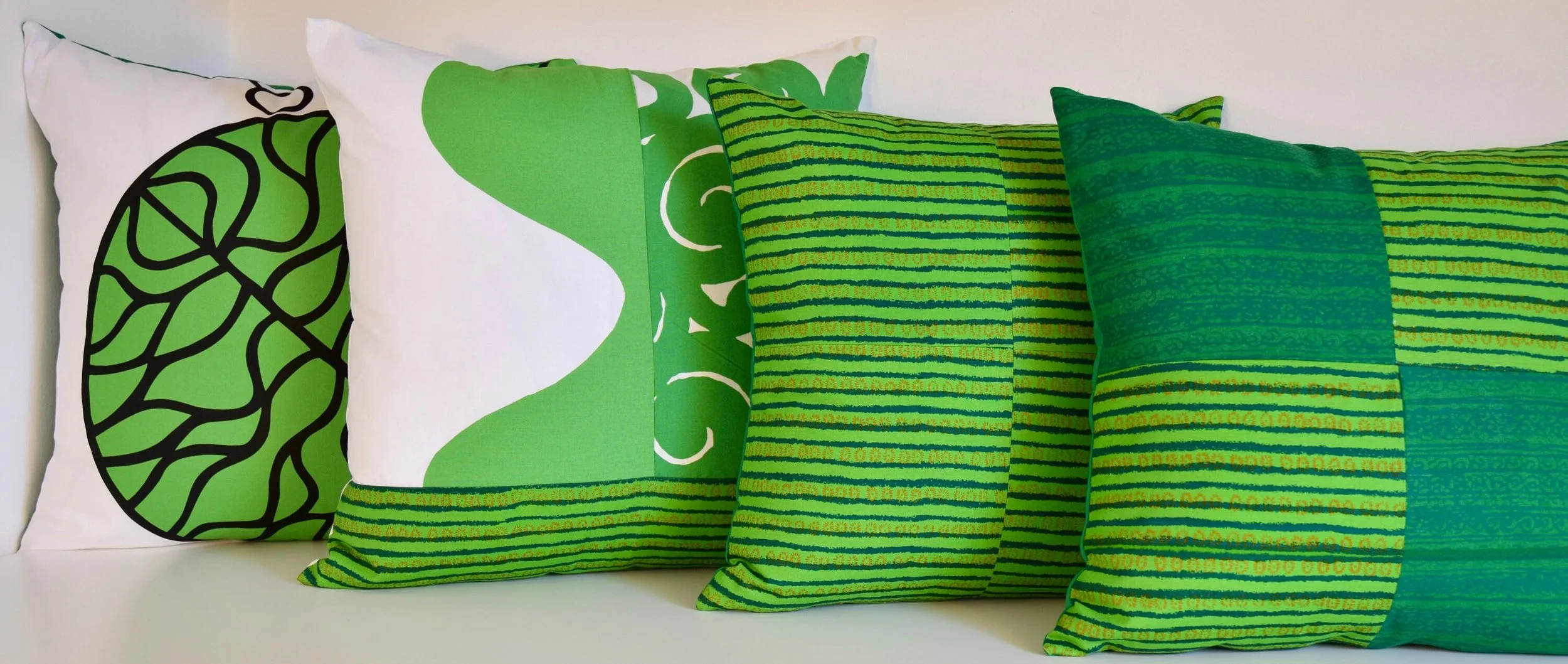 https://i.etsystatic.com/5734807/r/il/c487b1/4103536045/il_fullxfull.4103536045_ar6x.jpg