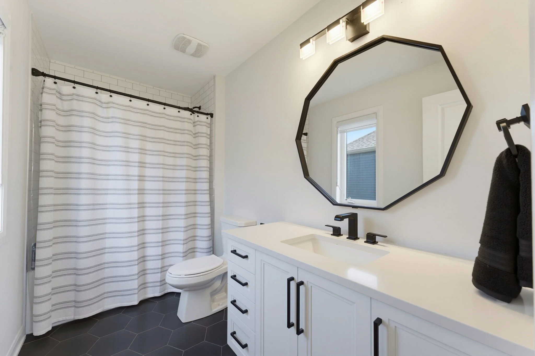 82-web-or-mls-DSC00477.jpg