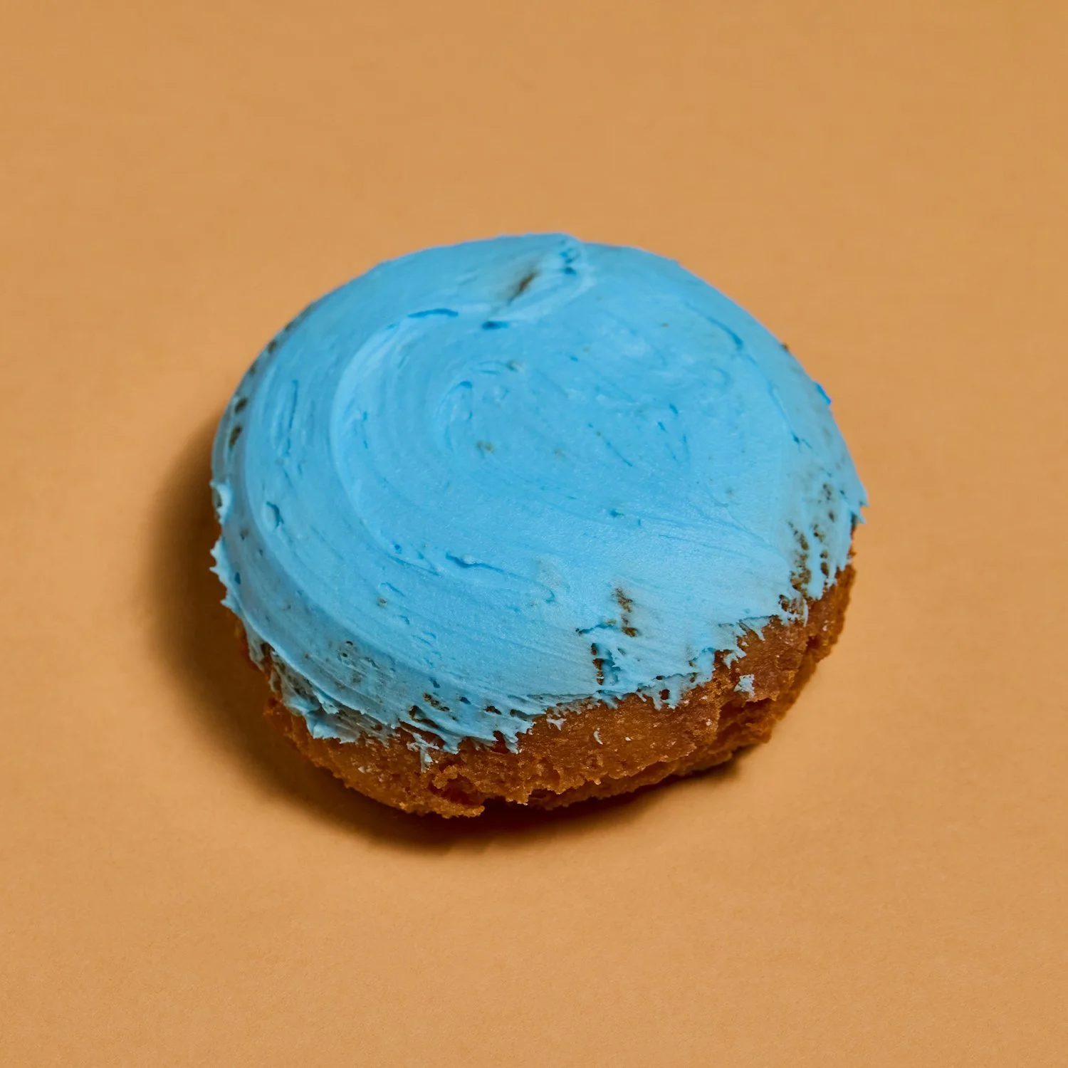 Blueberry Frosted Cake